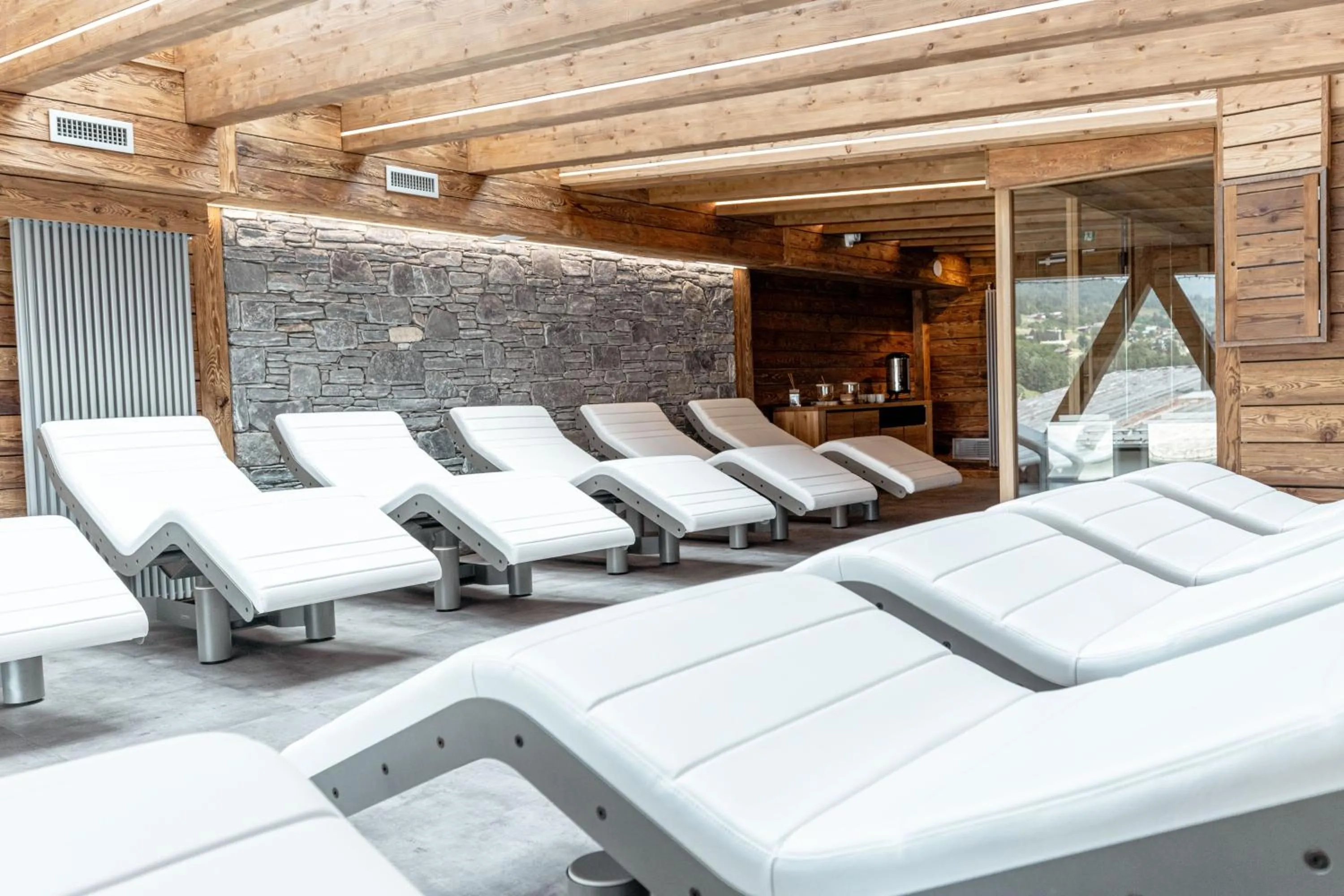 Spa and wellness centre/facilities in Hôtel Alpina & SPA - Restaurant Oxalis