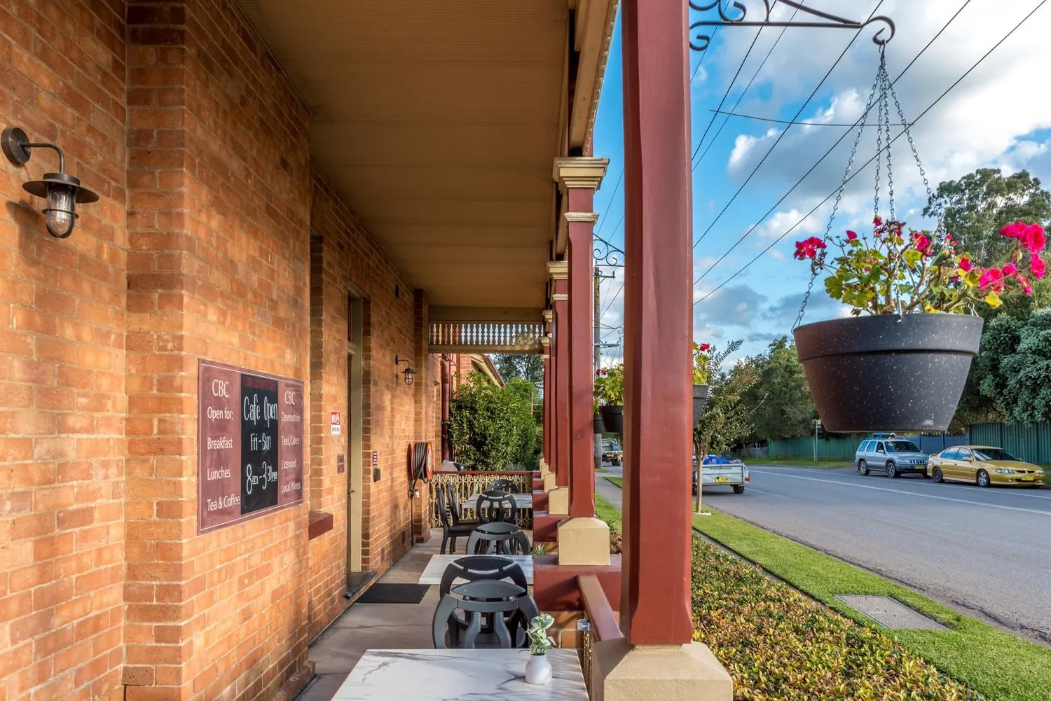 Property building in Kings and Queens Paterson