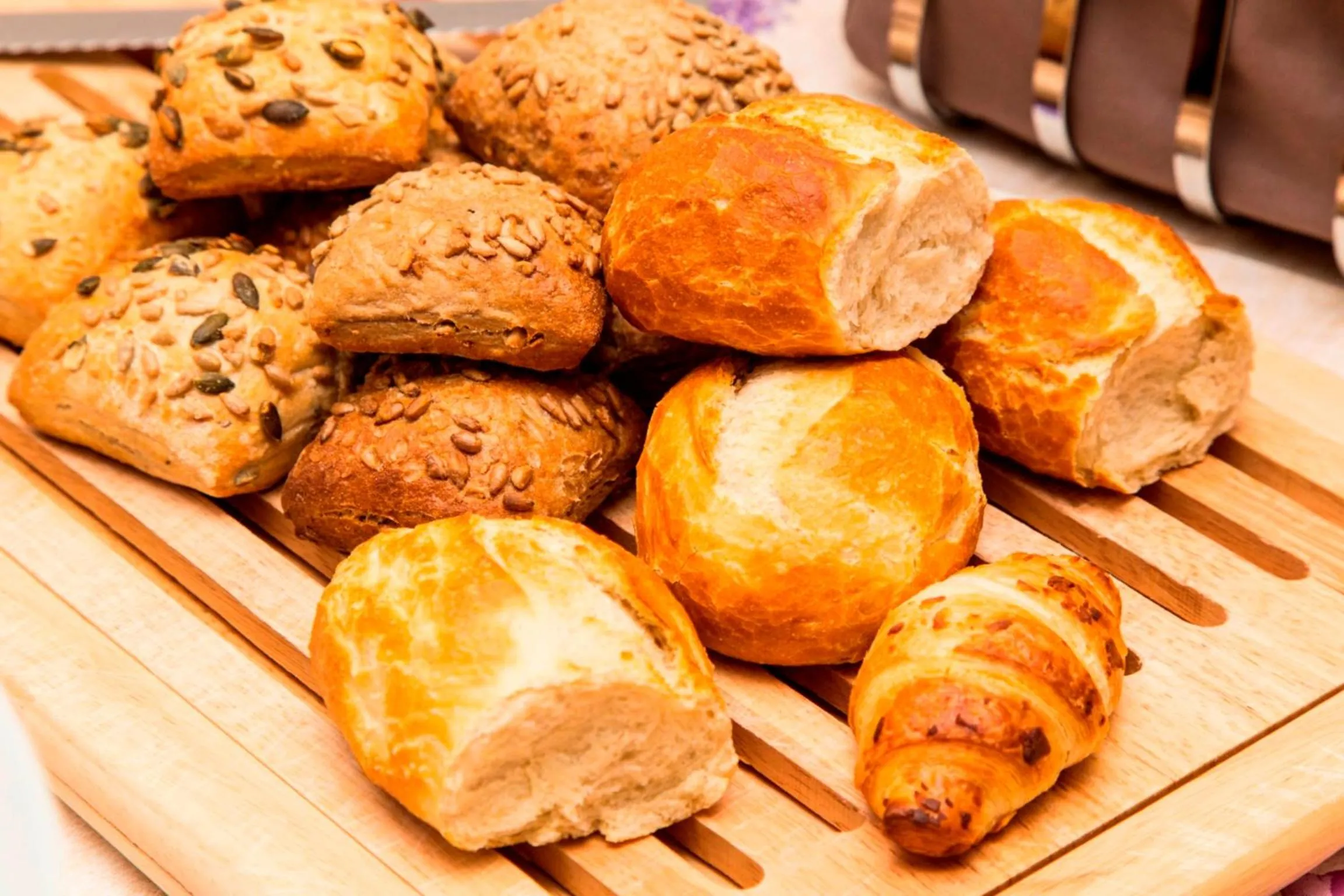 Buffet breakfast in Parkhotel Altenburg