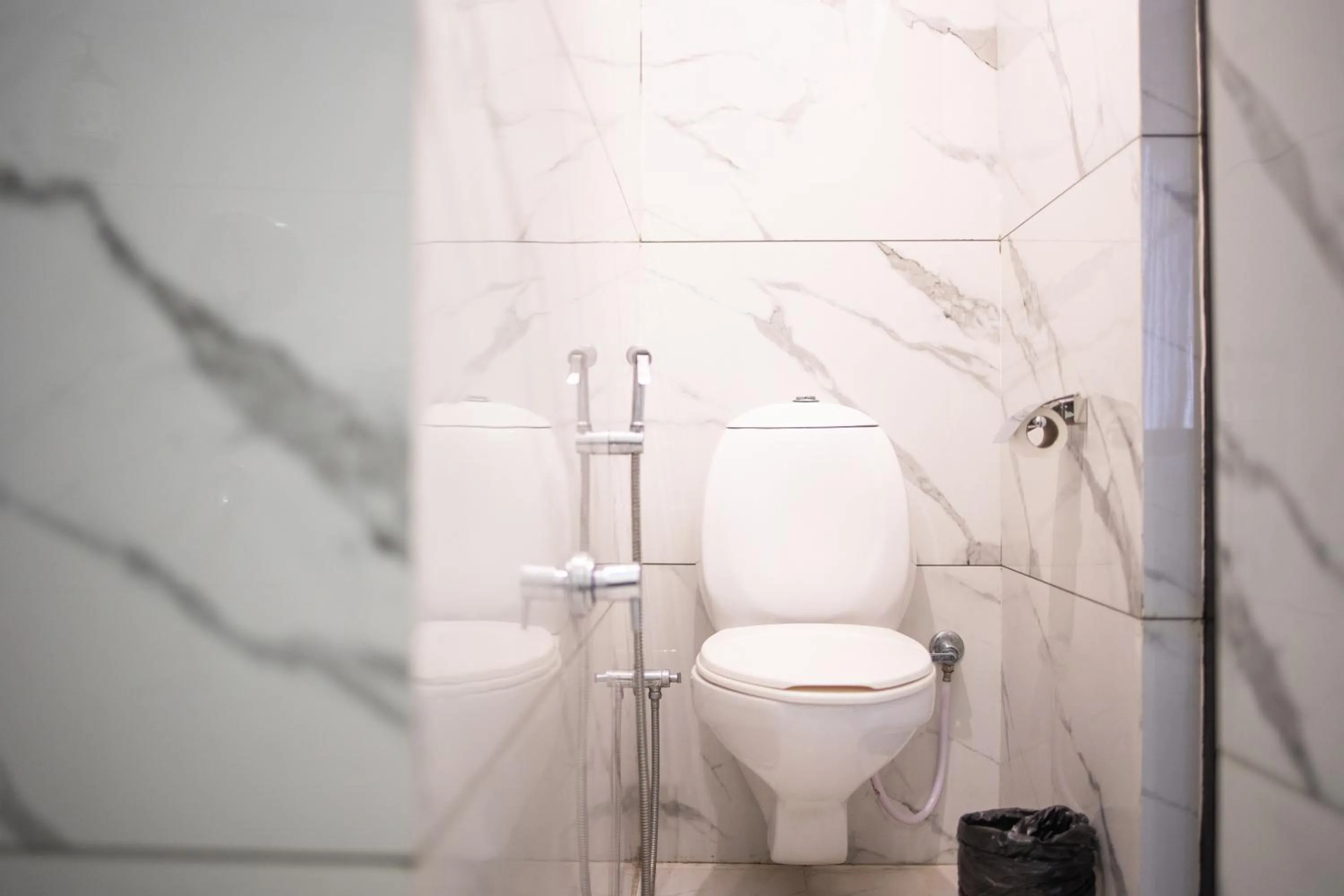 Shower in Hotel Udai Niwas By The Lake