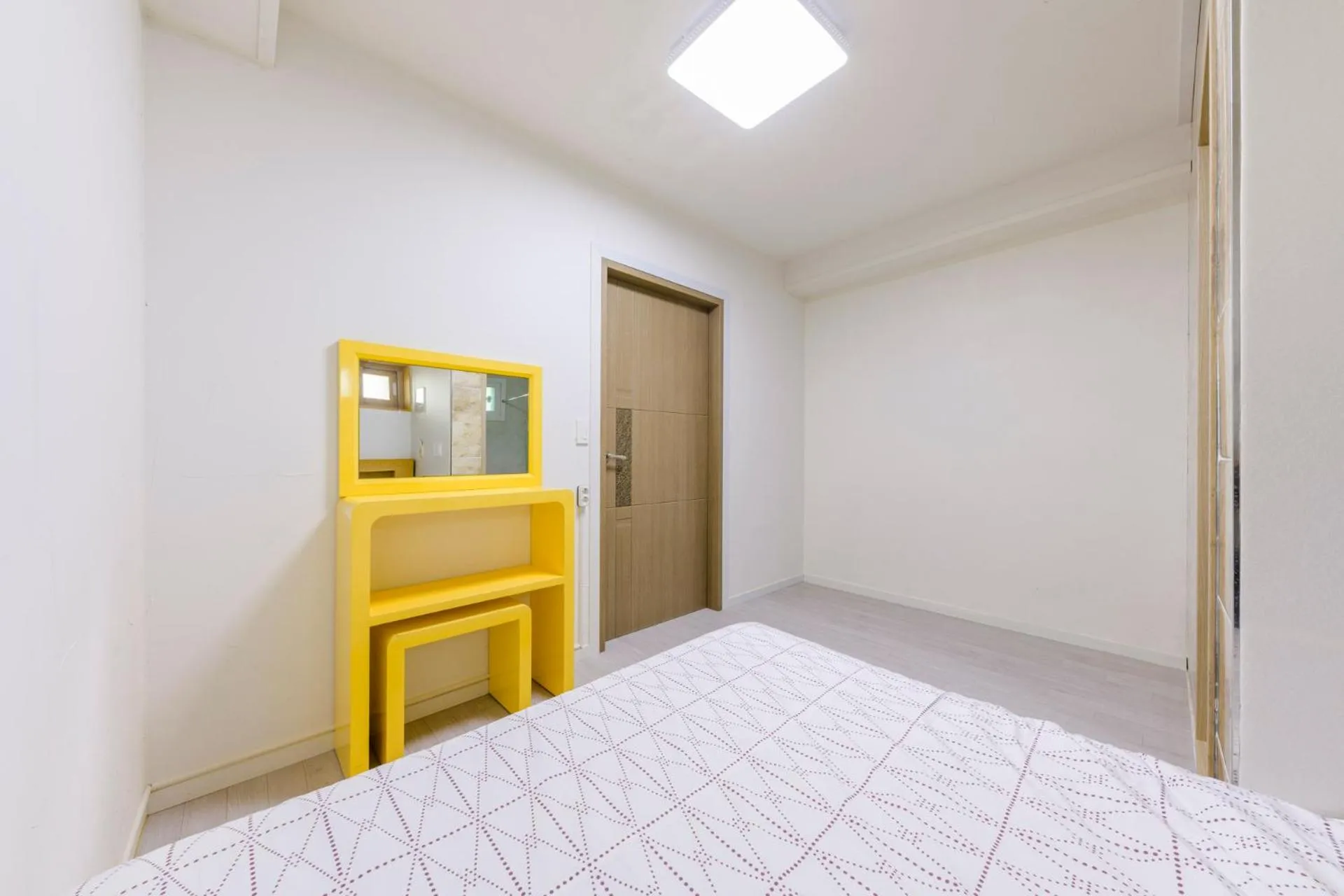 Bedroom, Bed in Jeju Turning point Pension