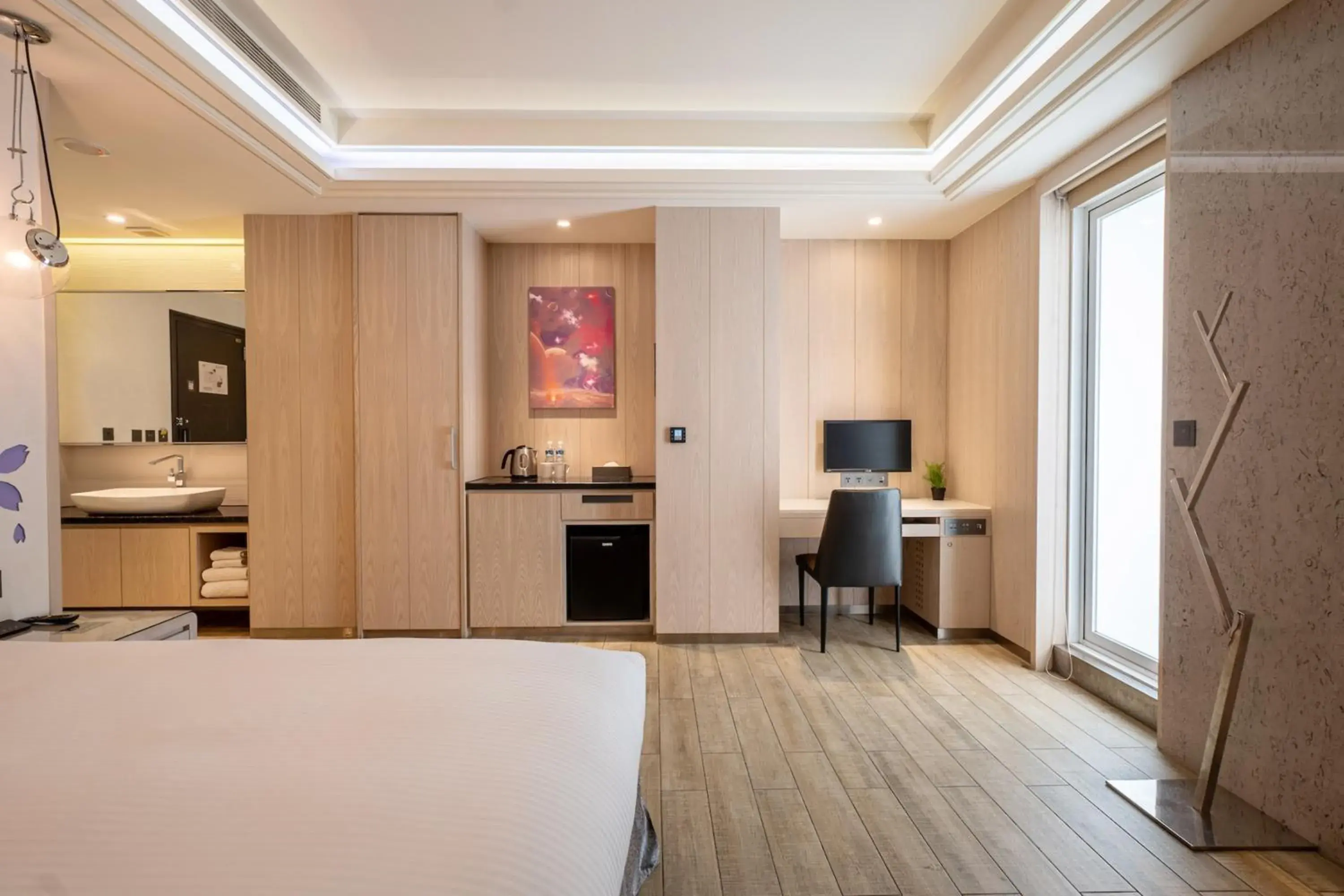 Photo of the whole room, Bed in Guide Hotel Taichung Ziyou Photo of the whole room, Bed in Guide Hotel Taichung Ziyou