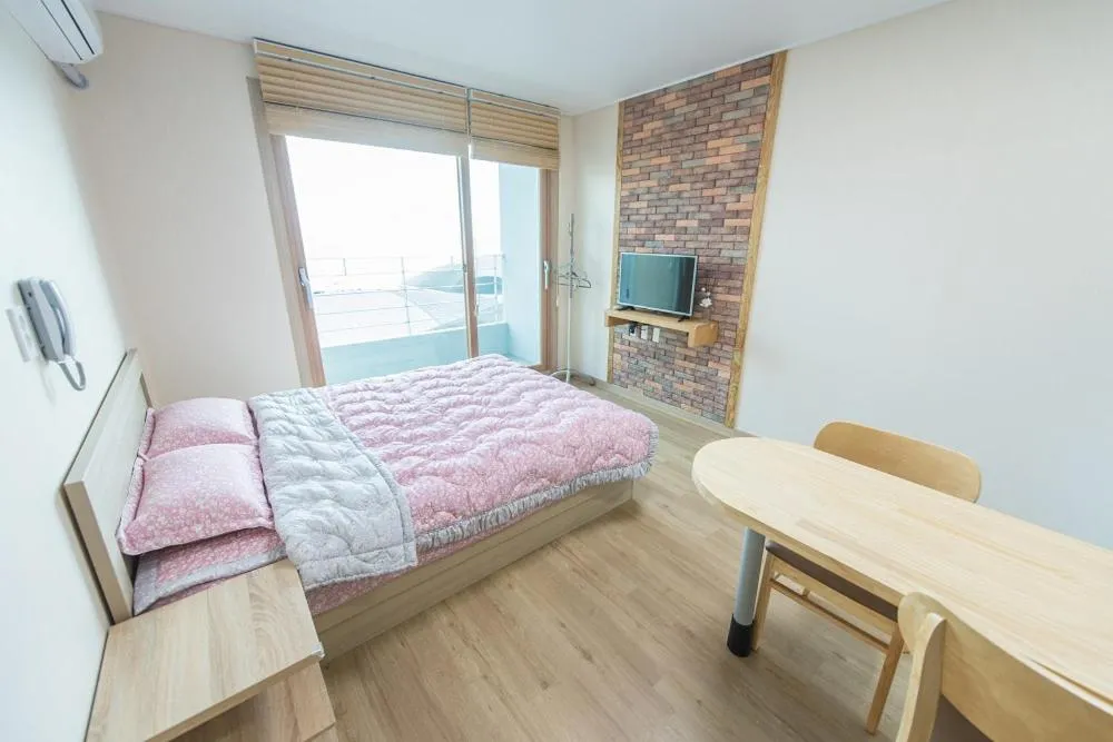 Bed in Pension Jung Won