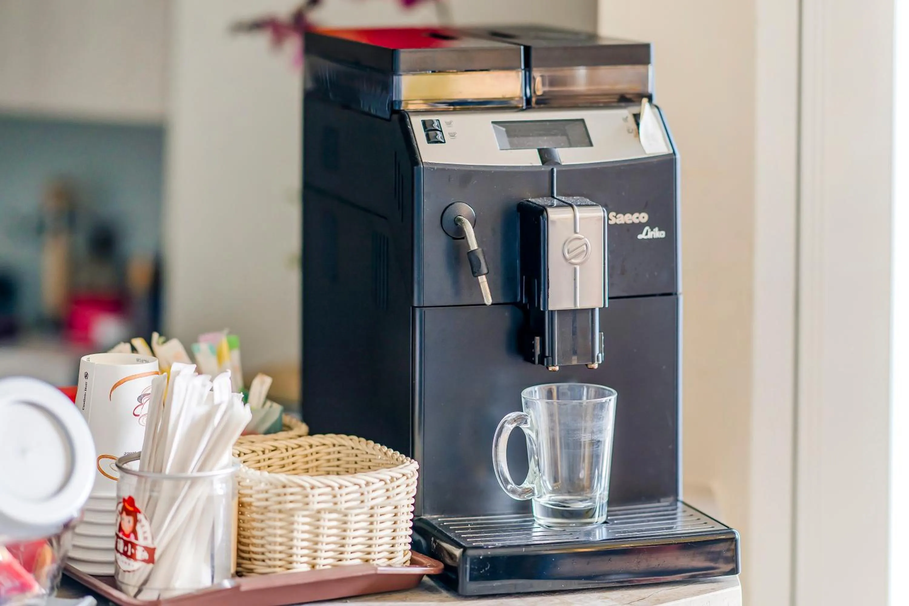 Coffee/tea facilities in Pacific Inn