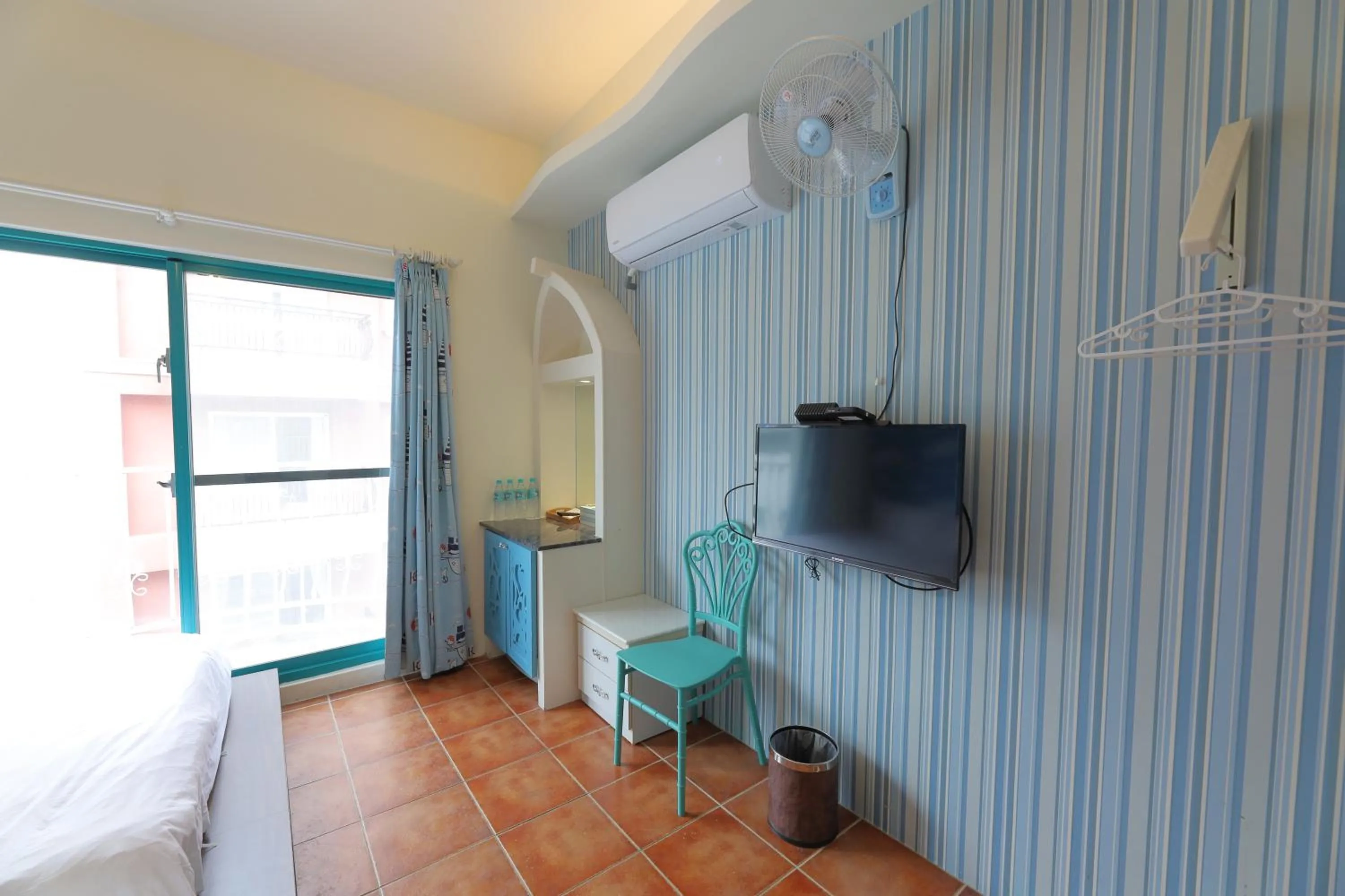 TV and multimedia in Rainbow B&B