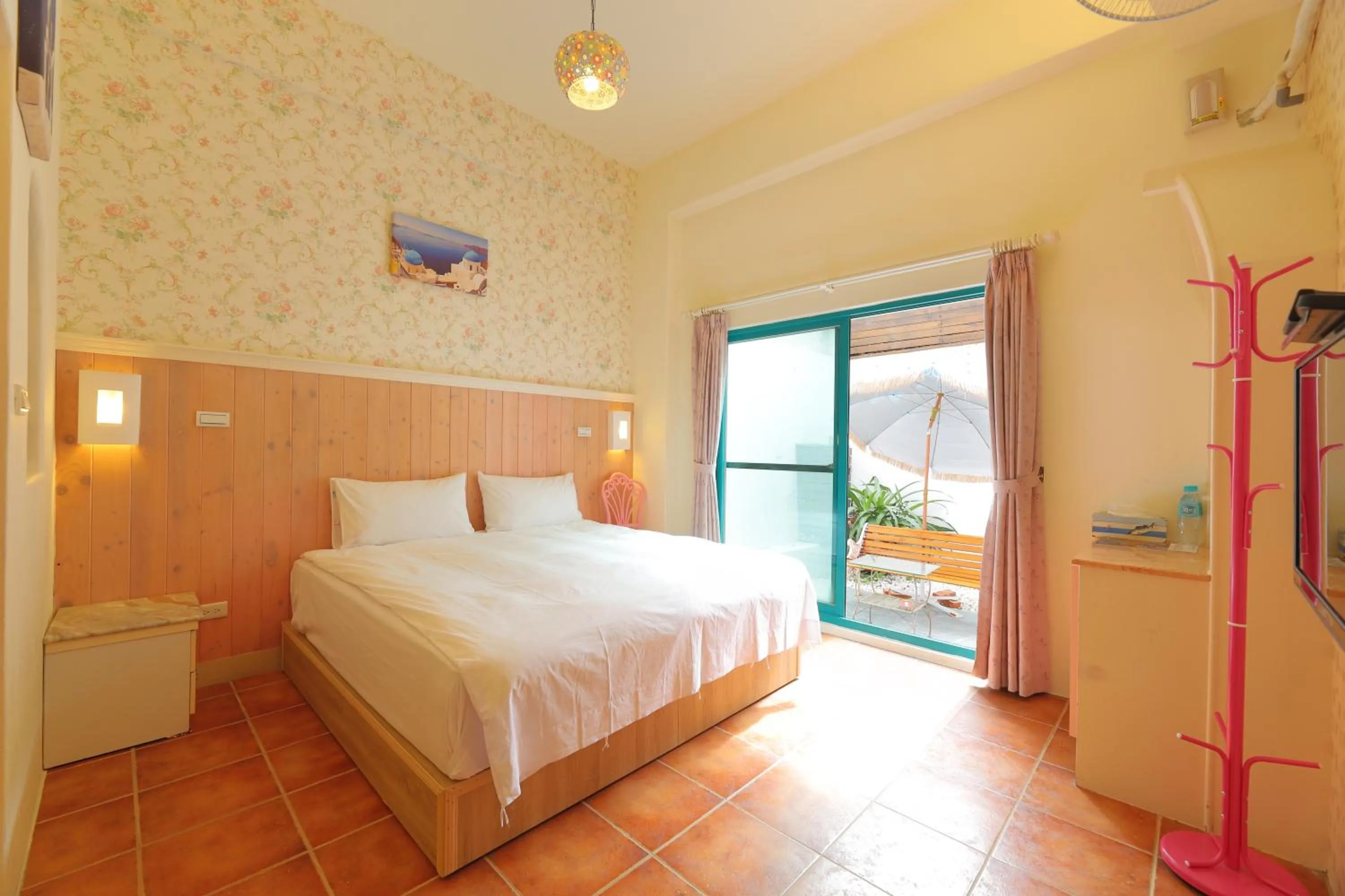 Bed in Rainbow B&B