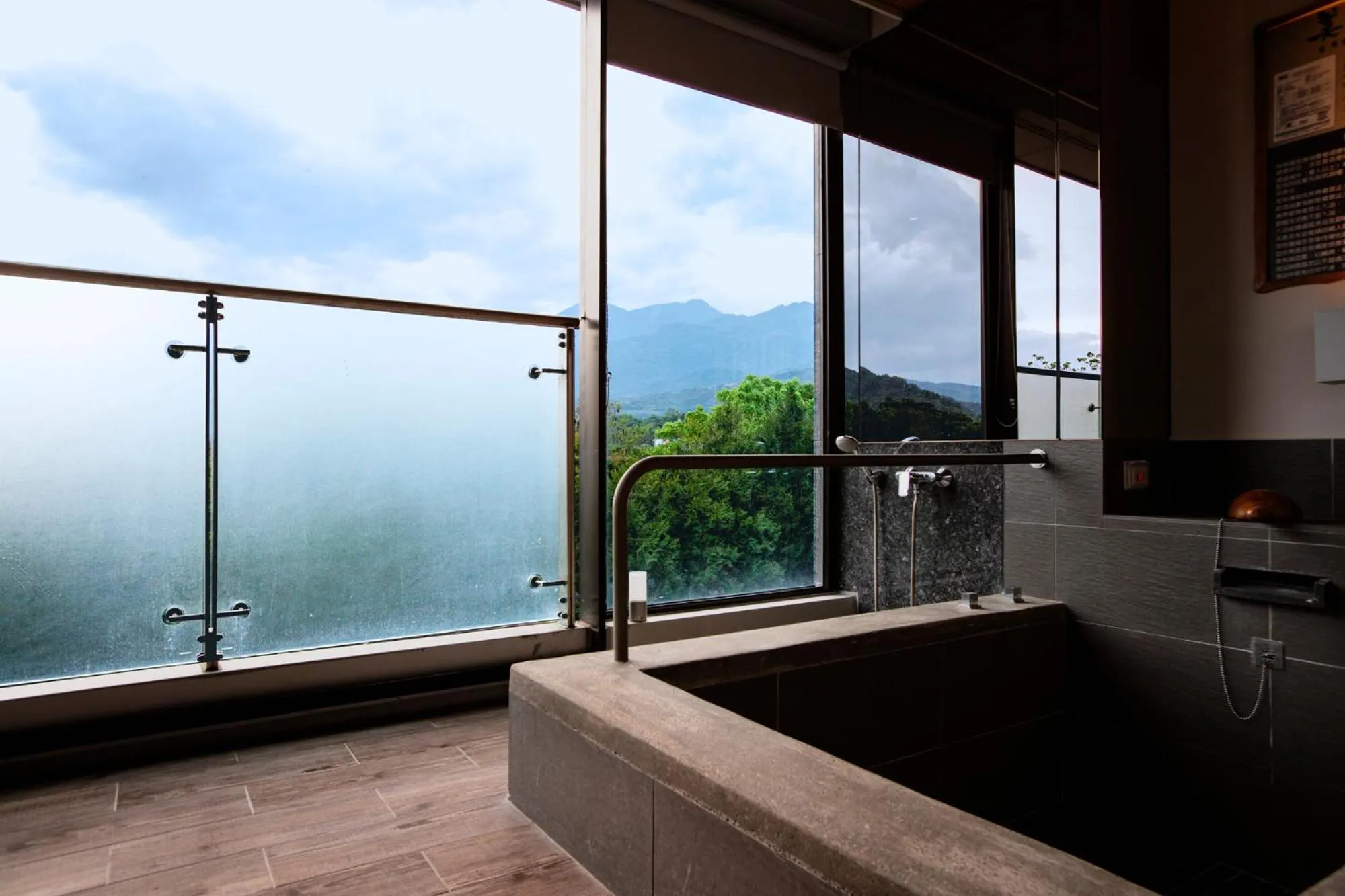 Hot Spring Bath in Chii Lih Resort