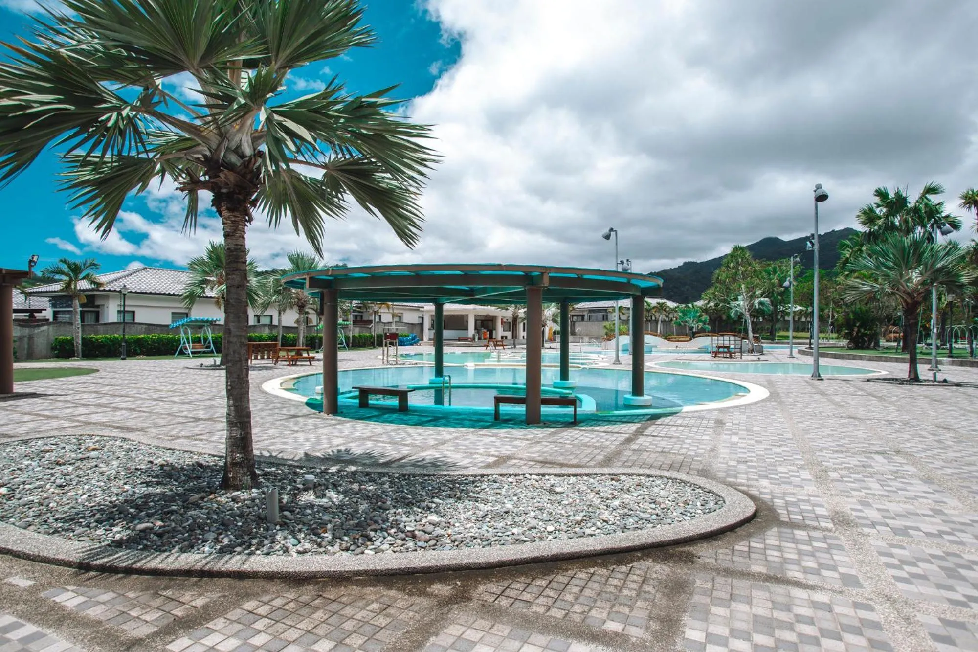 Hot Spring Bath in Chii Lih Resort