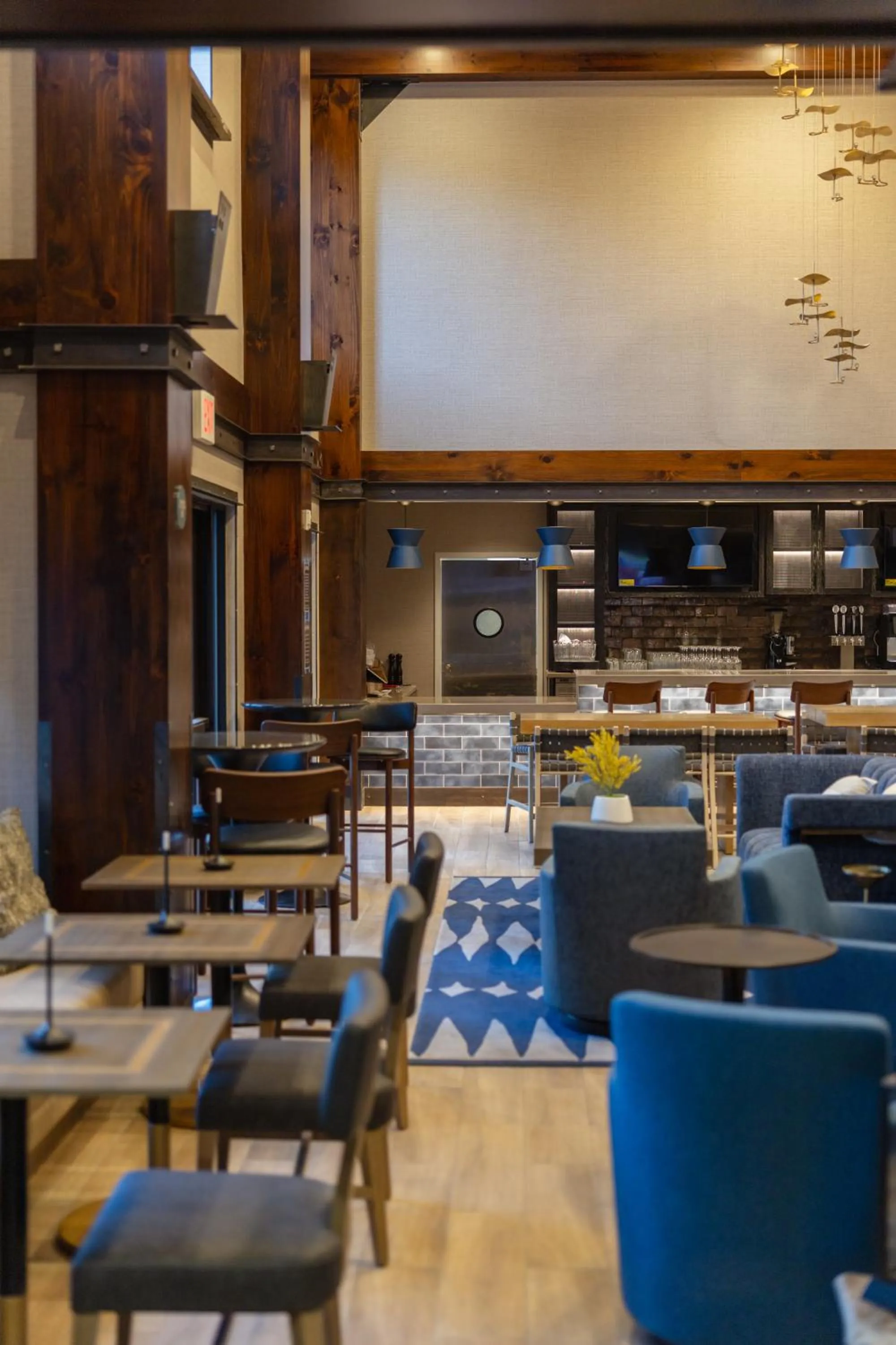 Restaurant/places to eat in Martis Valley Lodge, Tapestry Collection by Hilton