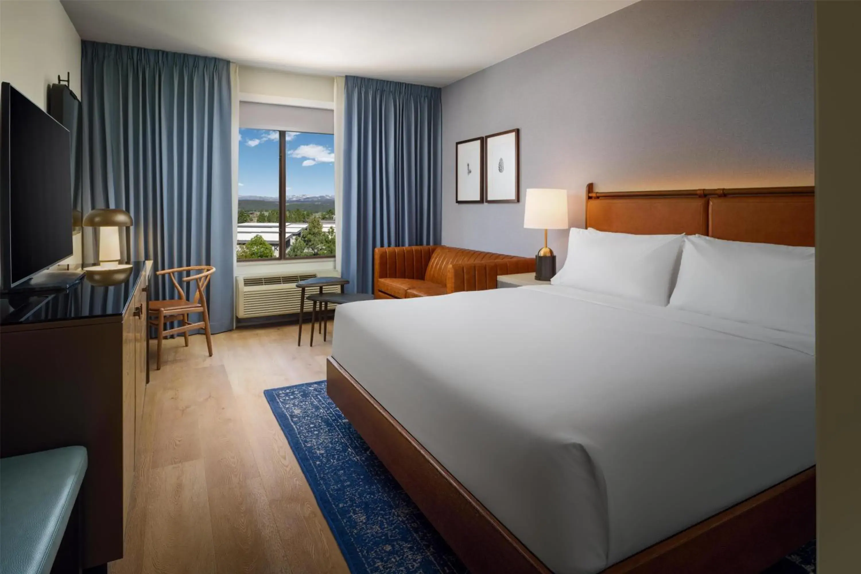 King Room with Sofa Bed - Non-Smoking in Martis Valley Lodge, Tapestry Collection by Hilton King Room with Sofa Bed - Non-Smoking in Martis Valley Lodge, Tapestry Collection by Hilton