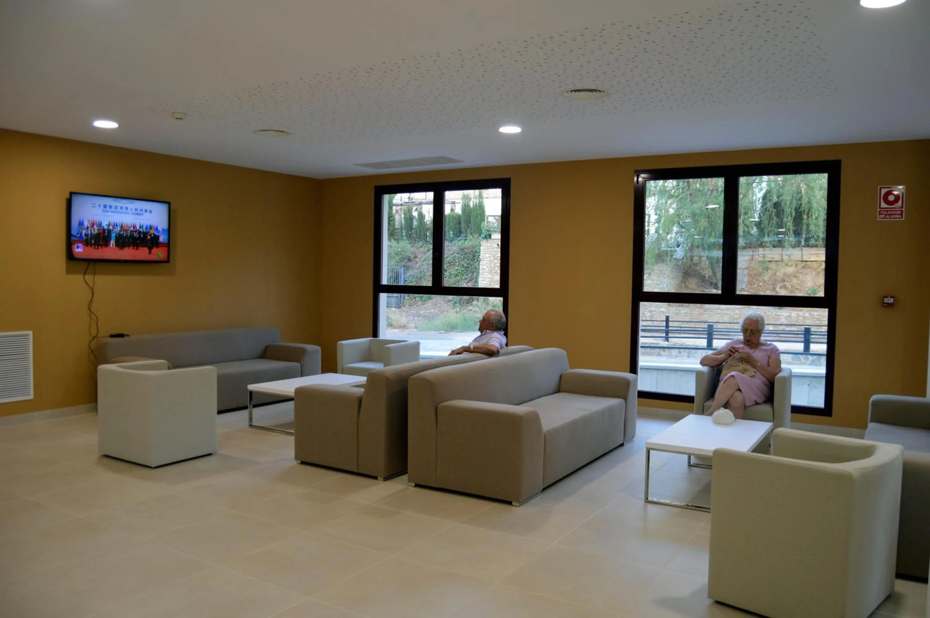 Communal lounge/ TV room in Hotel Balneario de Graena