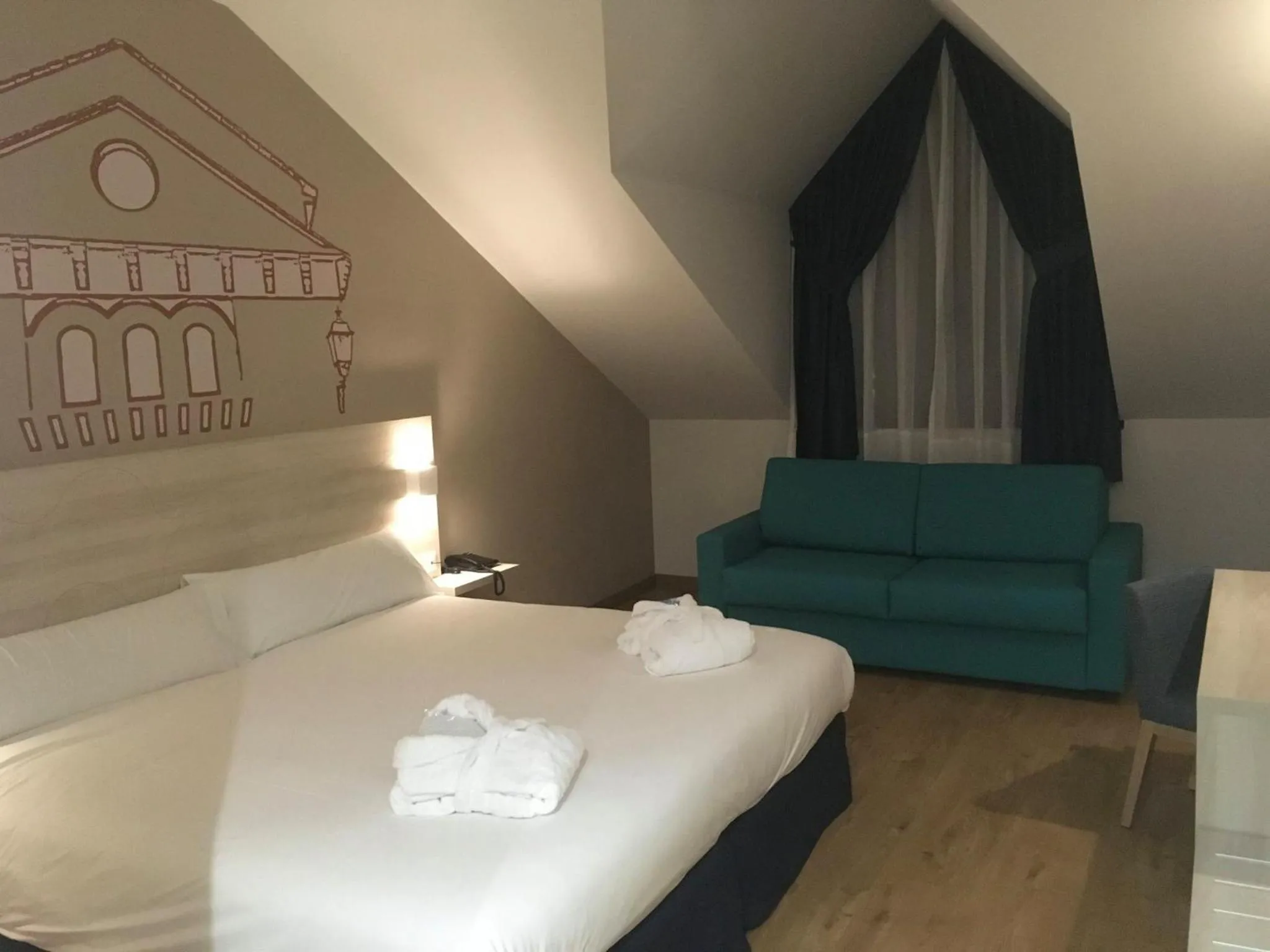 Photo of the whole room, Bed in Hotel Balneario de Graena