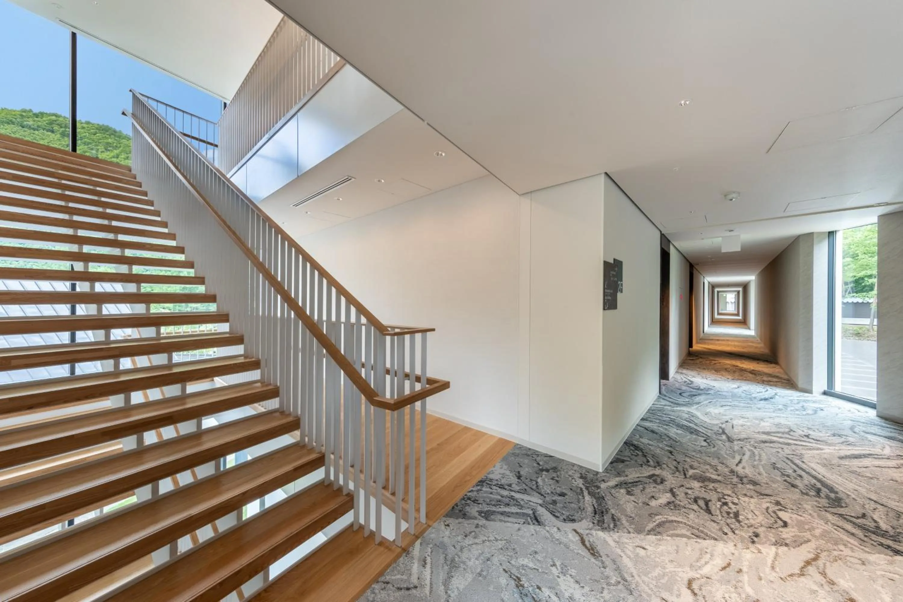 Lobby or reception in Holiday Inn Resort Shinano-Omachi Kuroyon by IHG