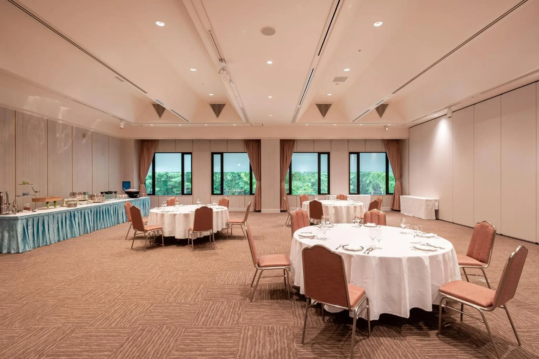 Banquet/Function facilities in Holiday Inn Resort Shinano-Omachi Kuroyon by IHG