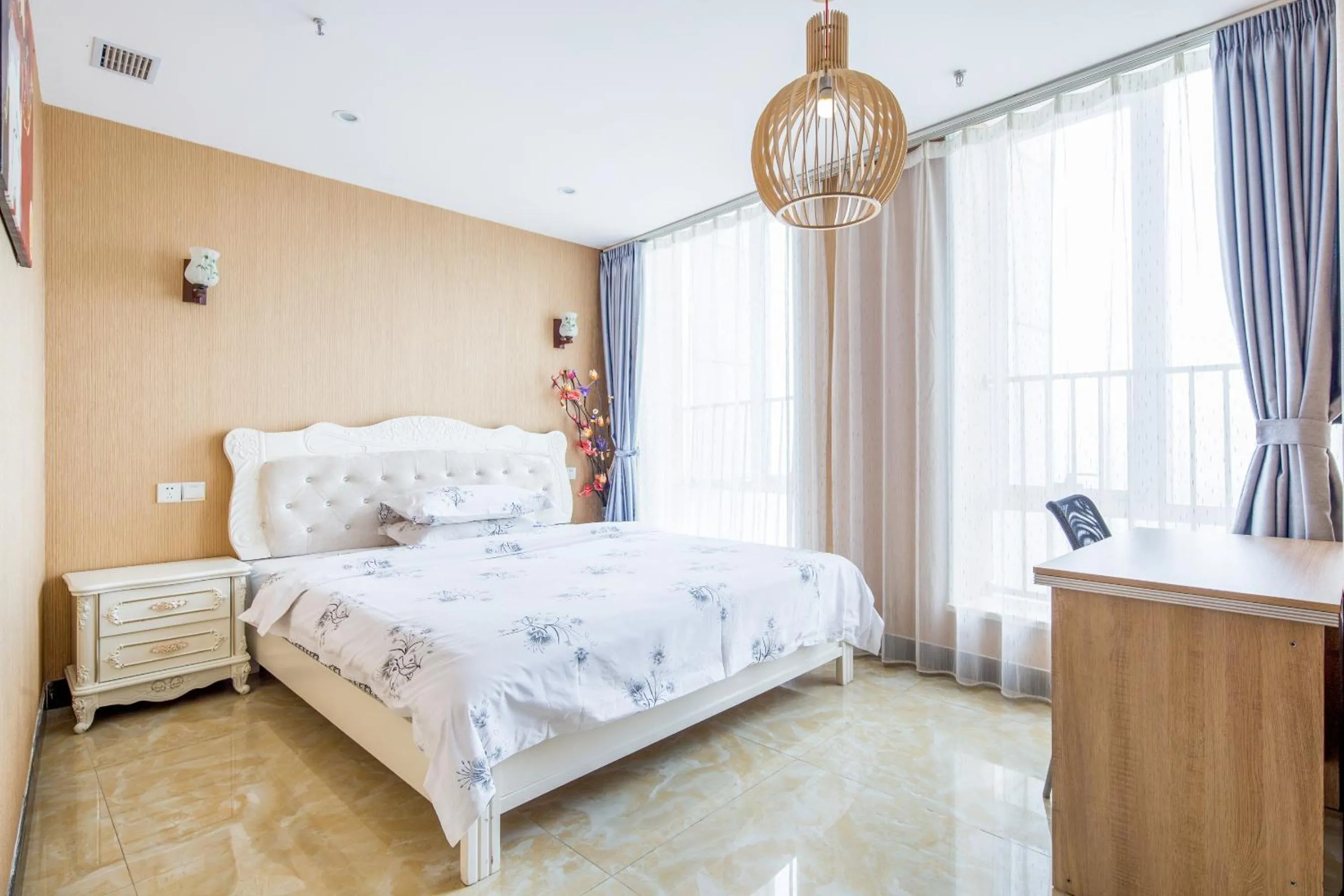 bunk bed, Bed in Guangzhou Manhattan International Apartment Zhengjia Free bus services are provided for the first and second phases