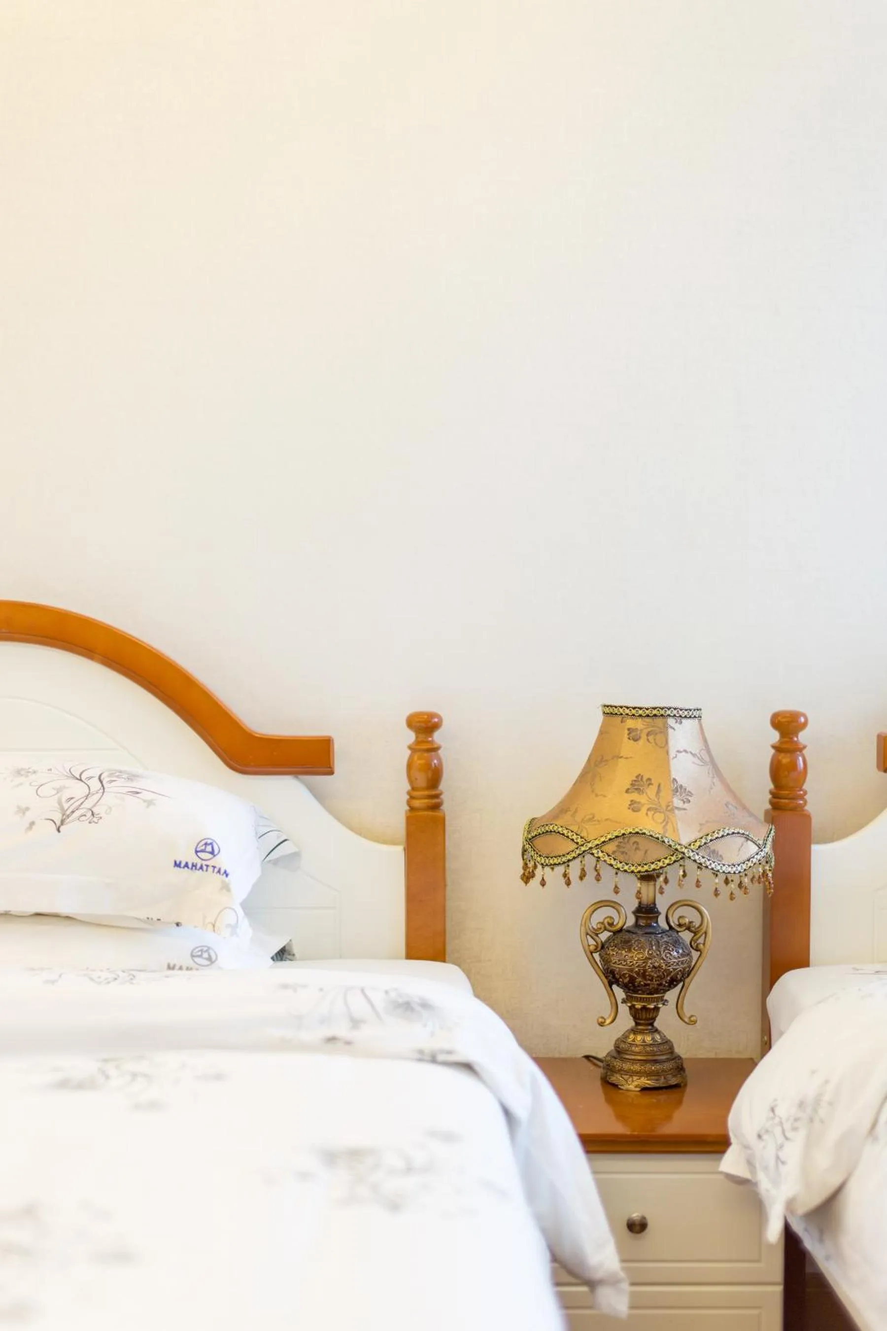 bunk bed, Bed in Guangzhou Manhattan International Apartment Zhengjia Free bus services are provided for the first and second phases