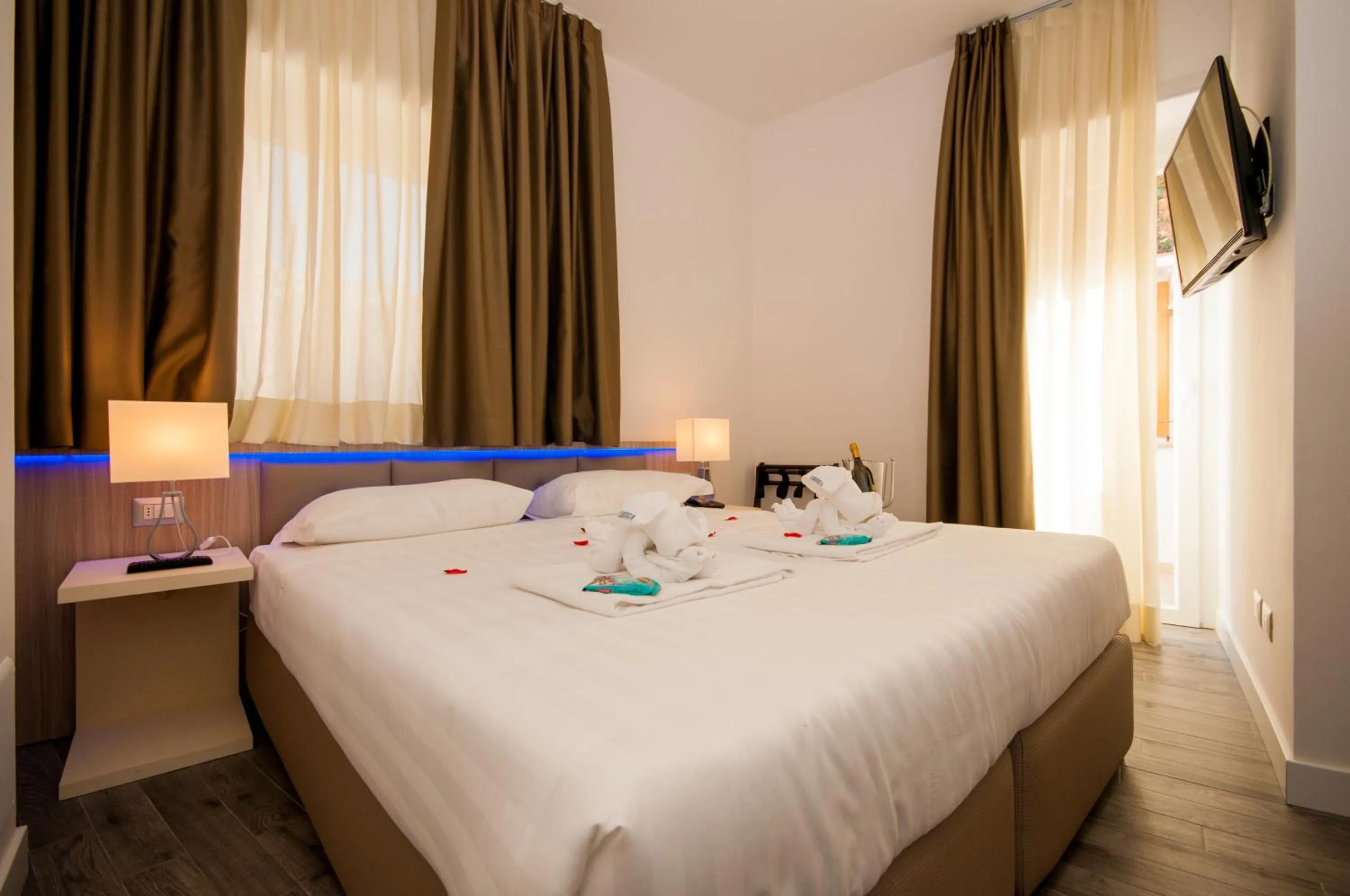 TV and multimedia, Bed in Vatican Relais Rome