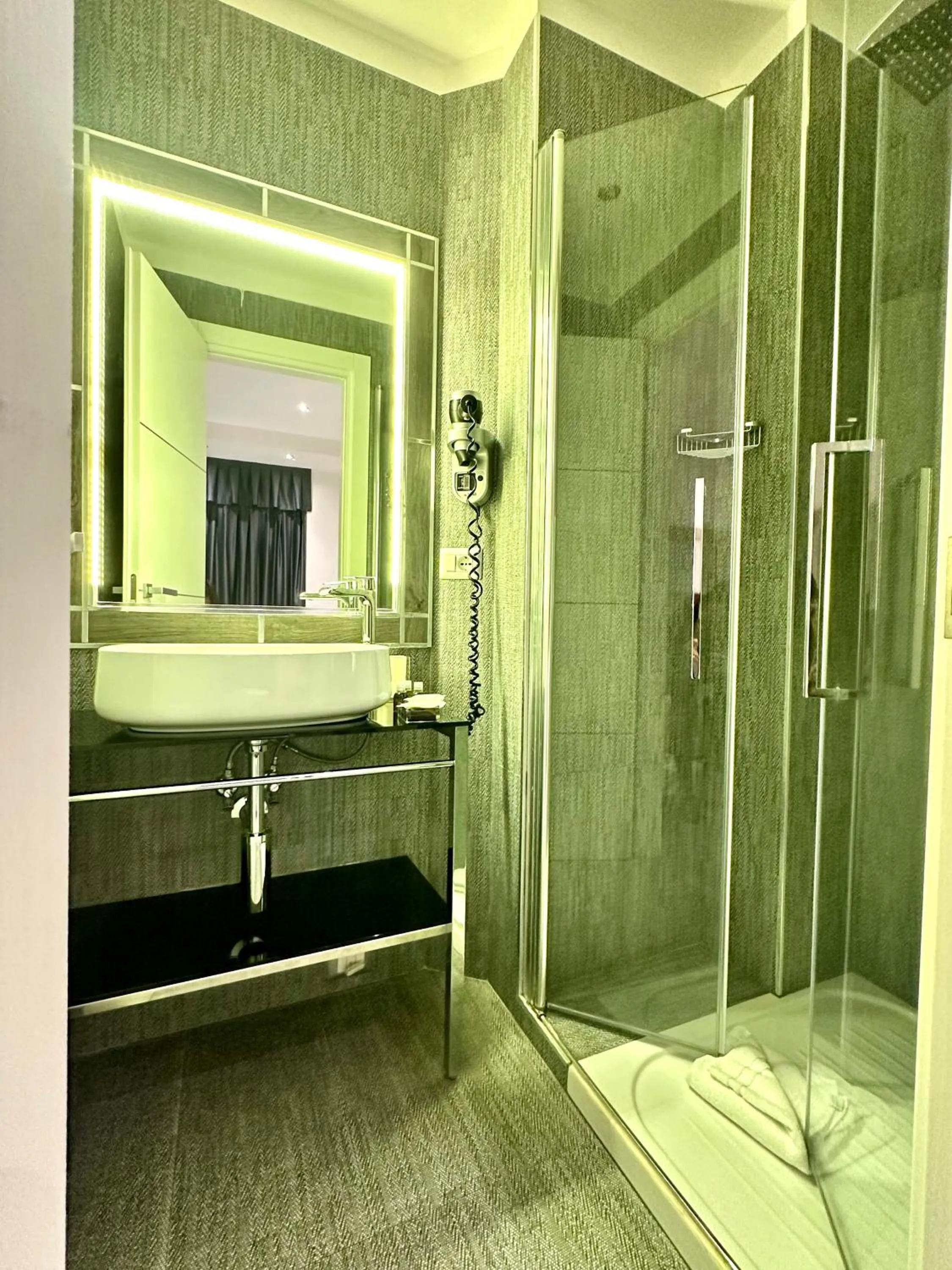 Bathroom in Vatican Relais Rome