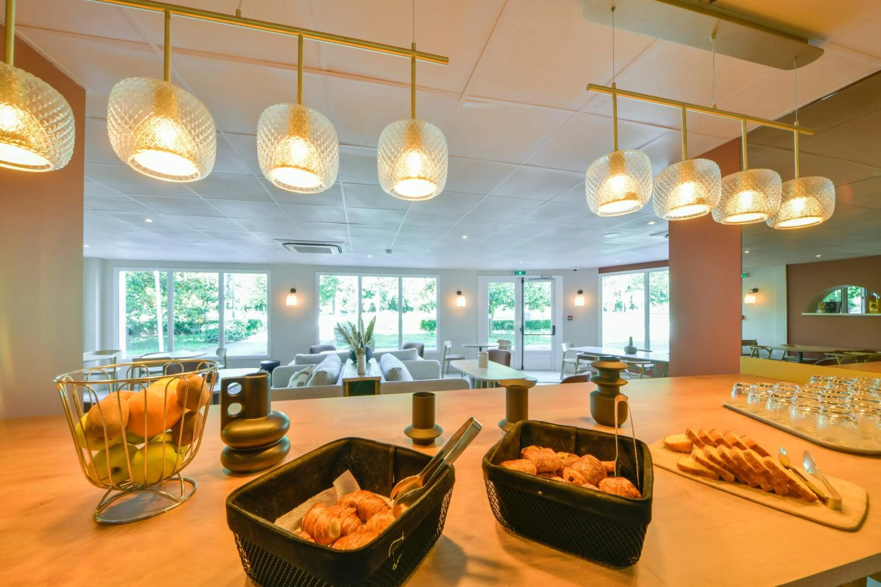 Breakfast in B Hôtel Olympia Bourges - rénovation terminée