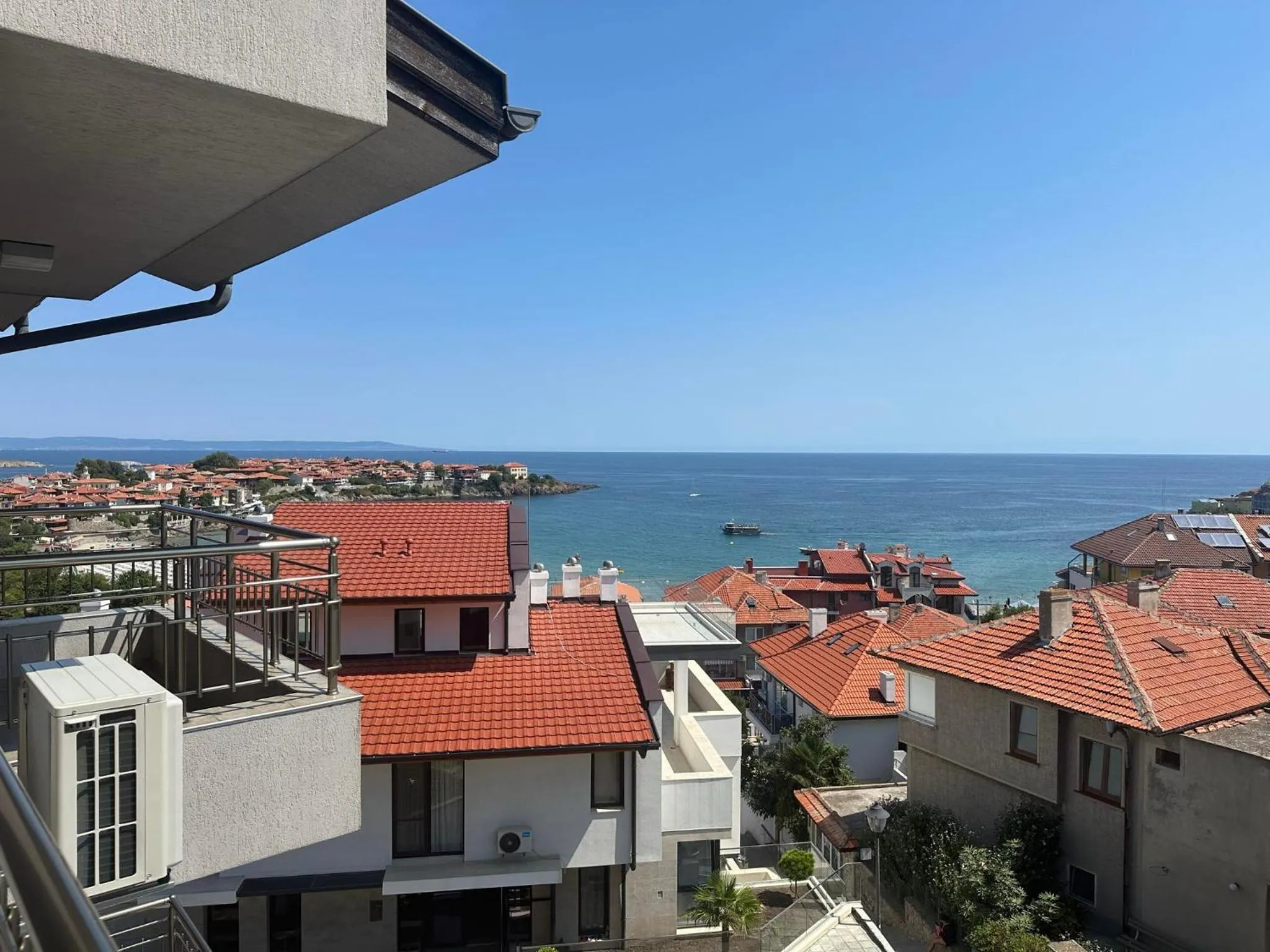 Sea view in Family Hotel Radiana