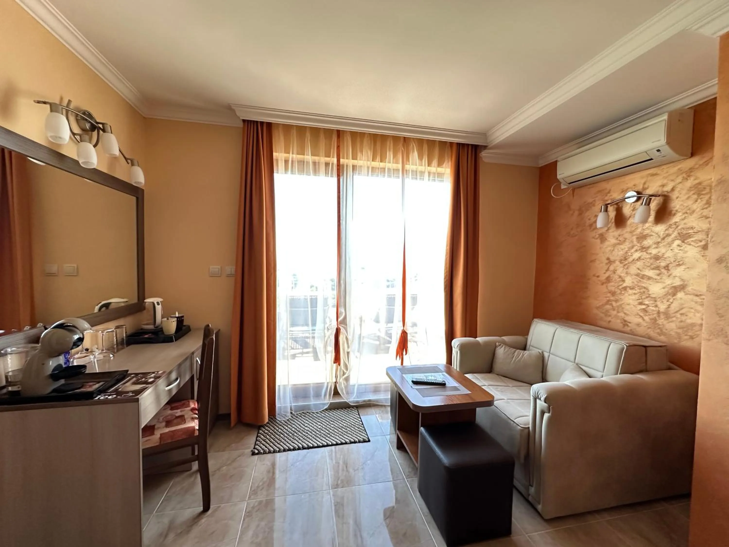 Seating area in Family Hotel Radiana