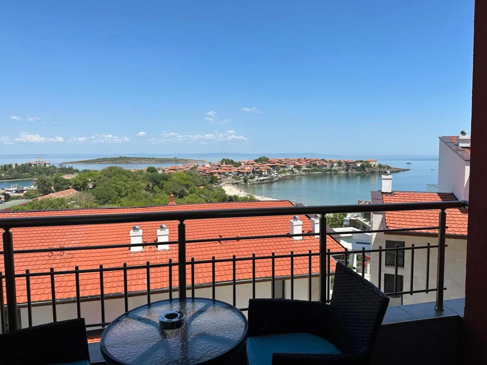 Balcony/Terrace in Family Hotel Radiana