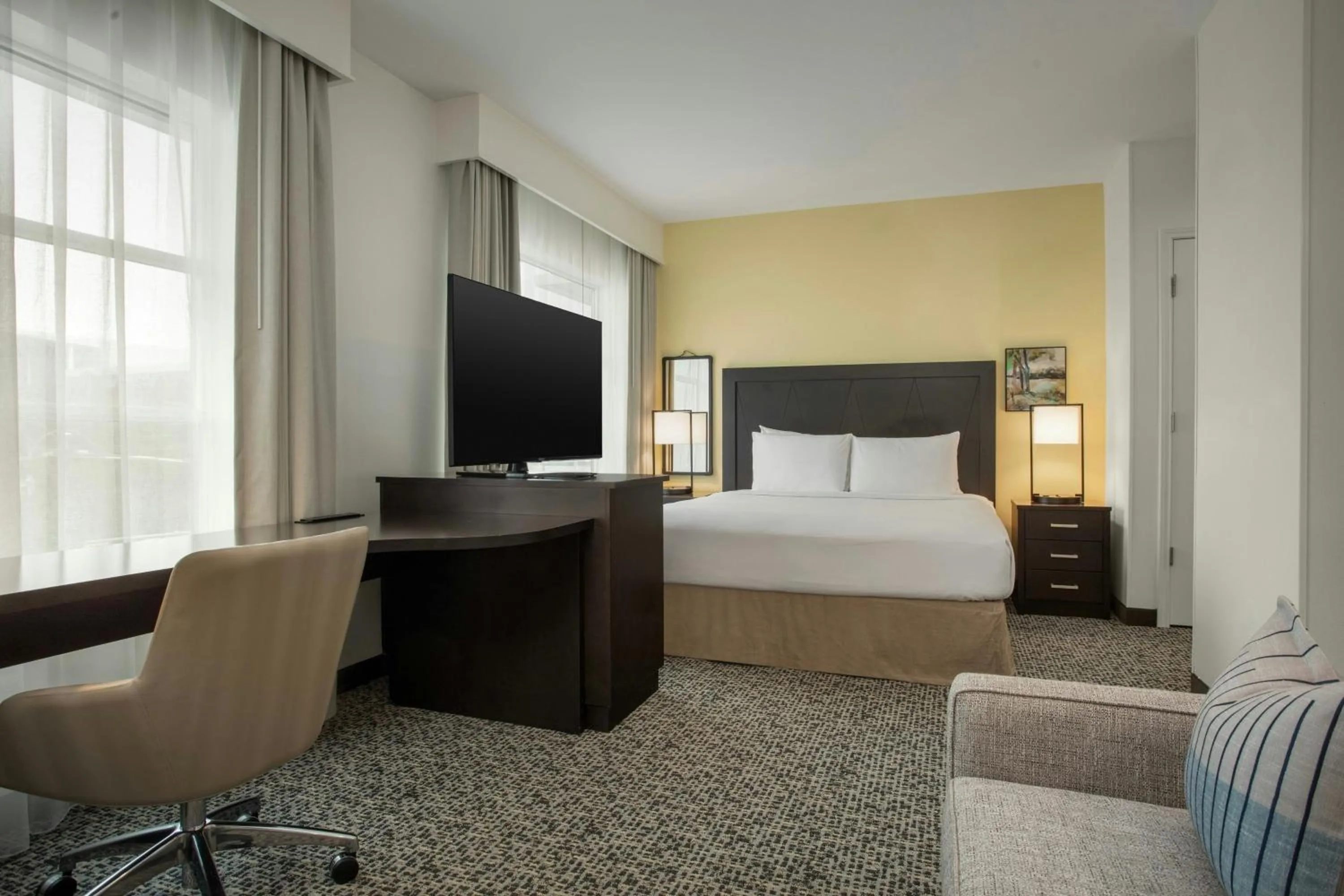 Photo of the whole room, Bed in Residence Inn by Marriott Austin Northwest/The Domain Area