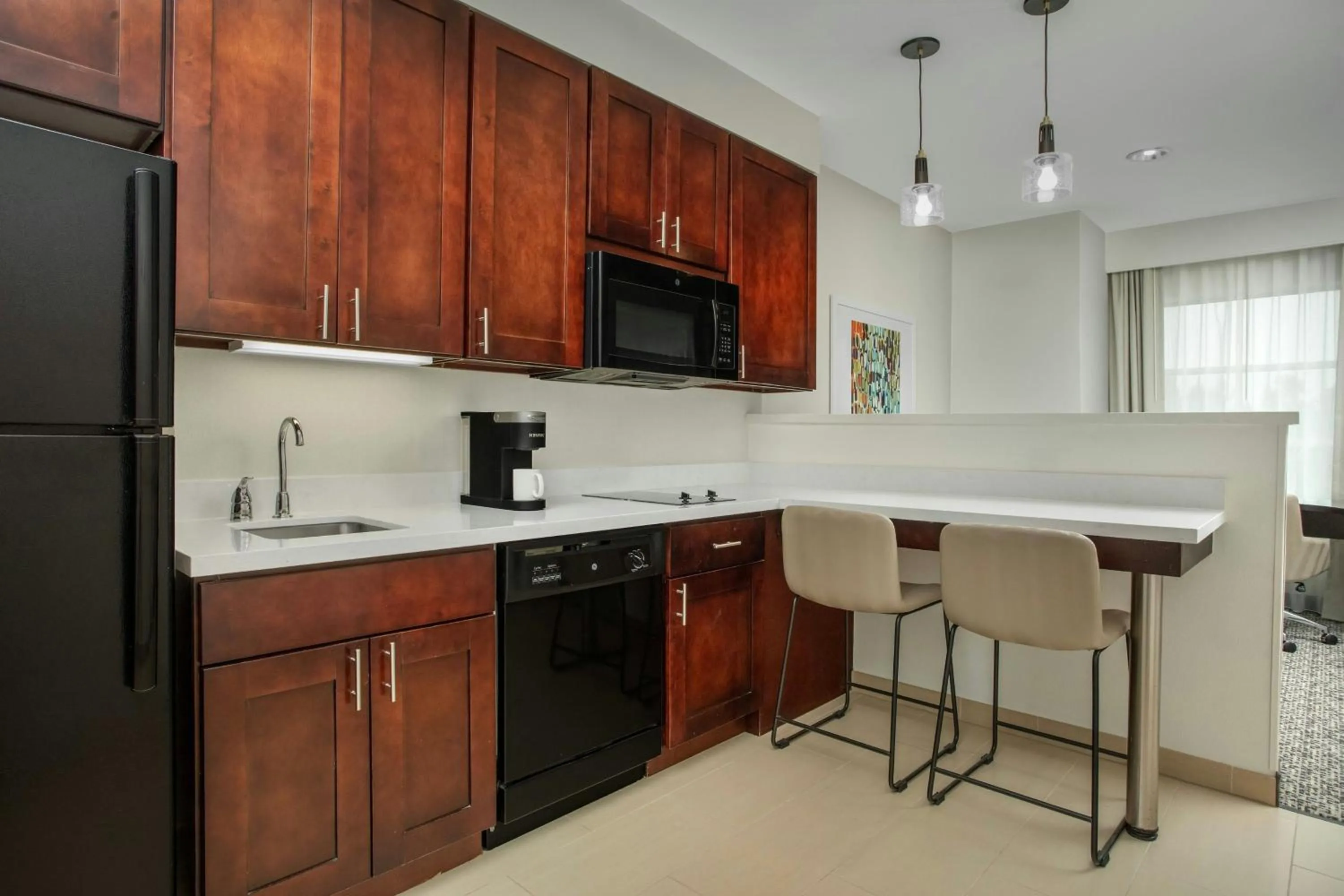 Kitchen or kitchenette in Residence Inn by Marriott Austin Northwest/The Domain Area
