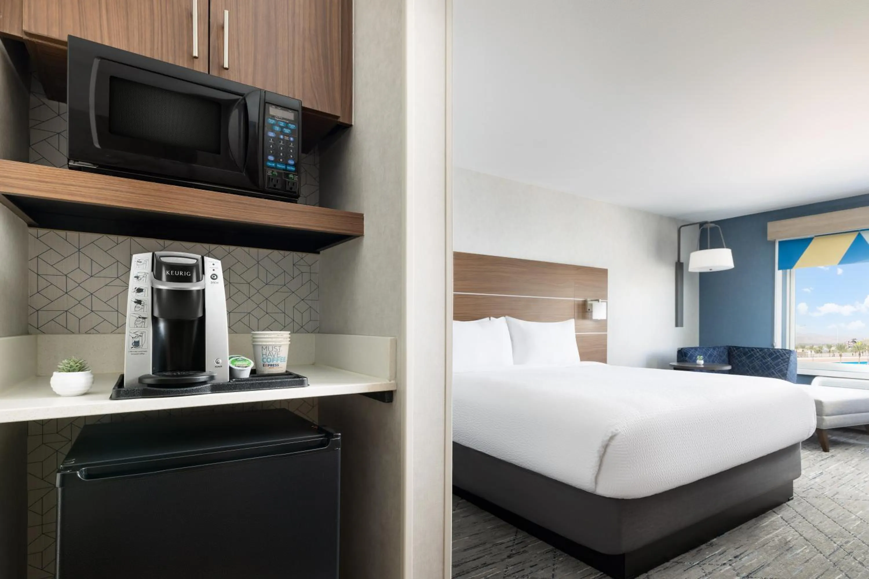 Bedroom, Bed in Holiday Inn Express Las Vegas Stadium Area by IHG