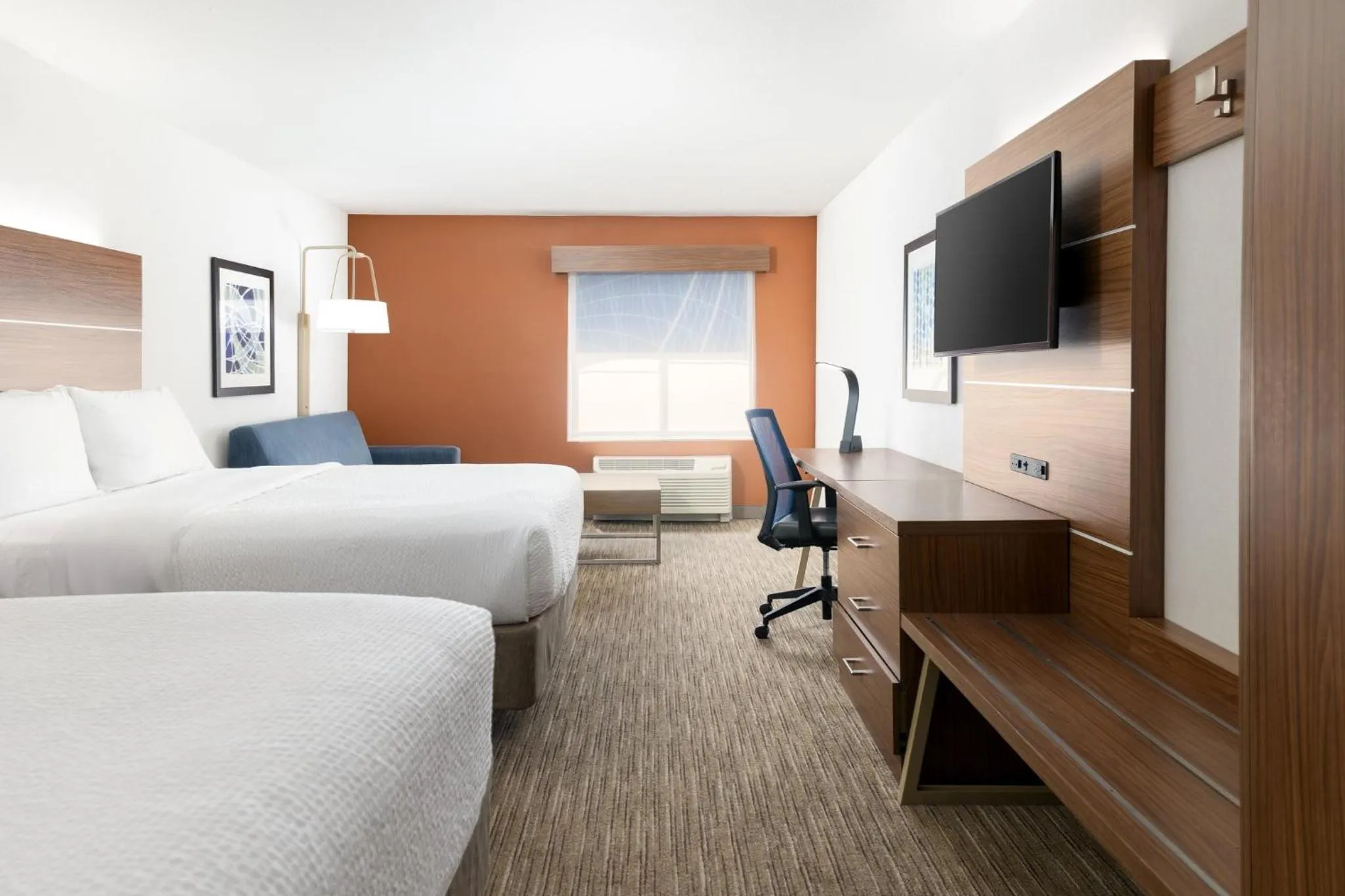 Photo of the whole room, Bed in Holiday Inn Express & Suites Las Vegas SW Springvalley by IHG