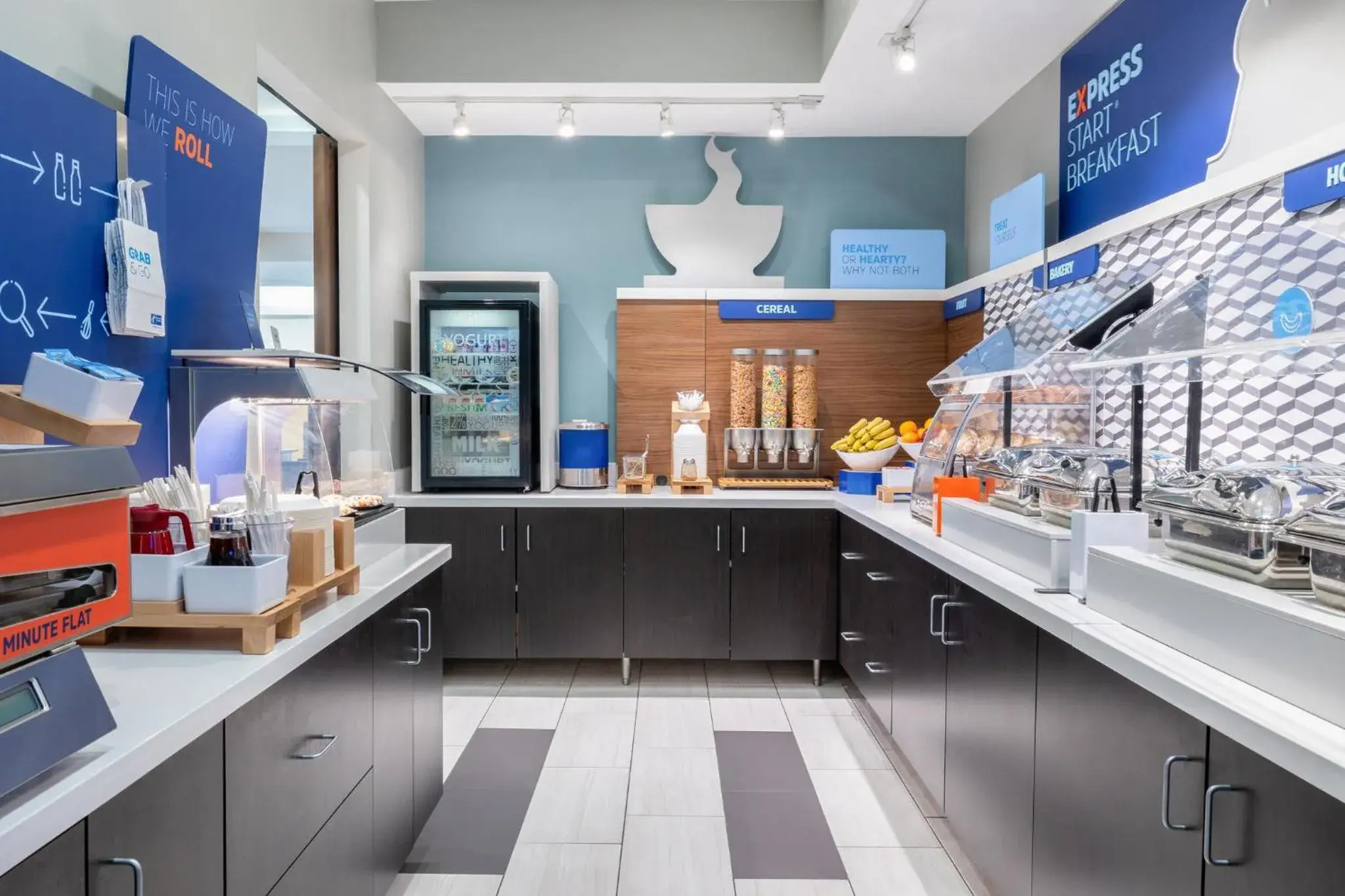 Breakfast in Holiday Inn Express & Suites Las Vegas SW Springvalley by IHG Breakfast in Holiday Inn Express & Suites Las Vegas SW Springvalley by IHG