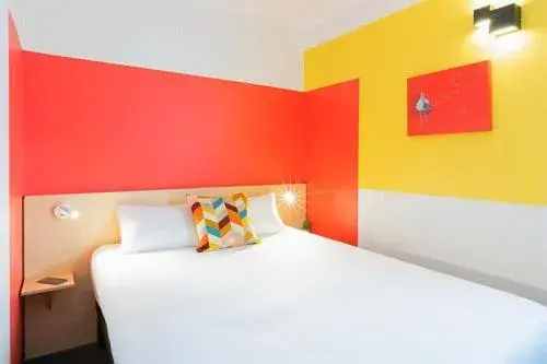 Bedroom, Bed in greet Hotel Nancy Sud Bedroom, Bed in greet Hotel Nancy Sud
