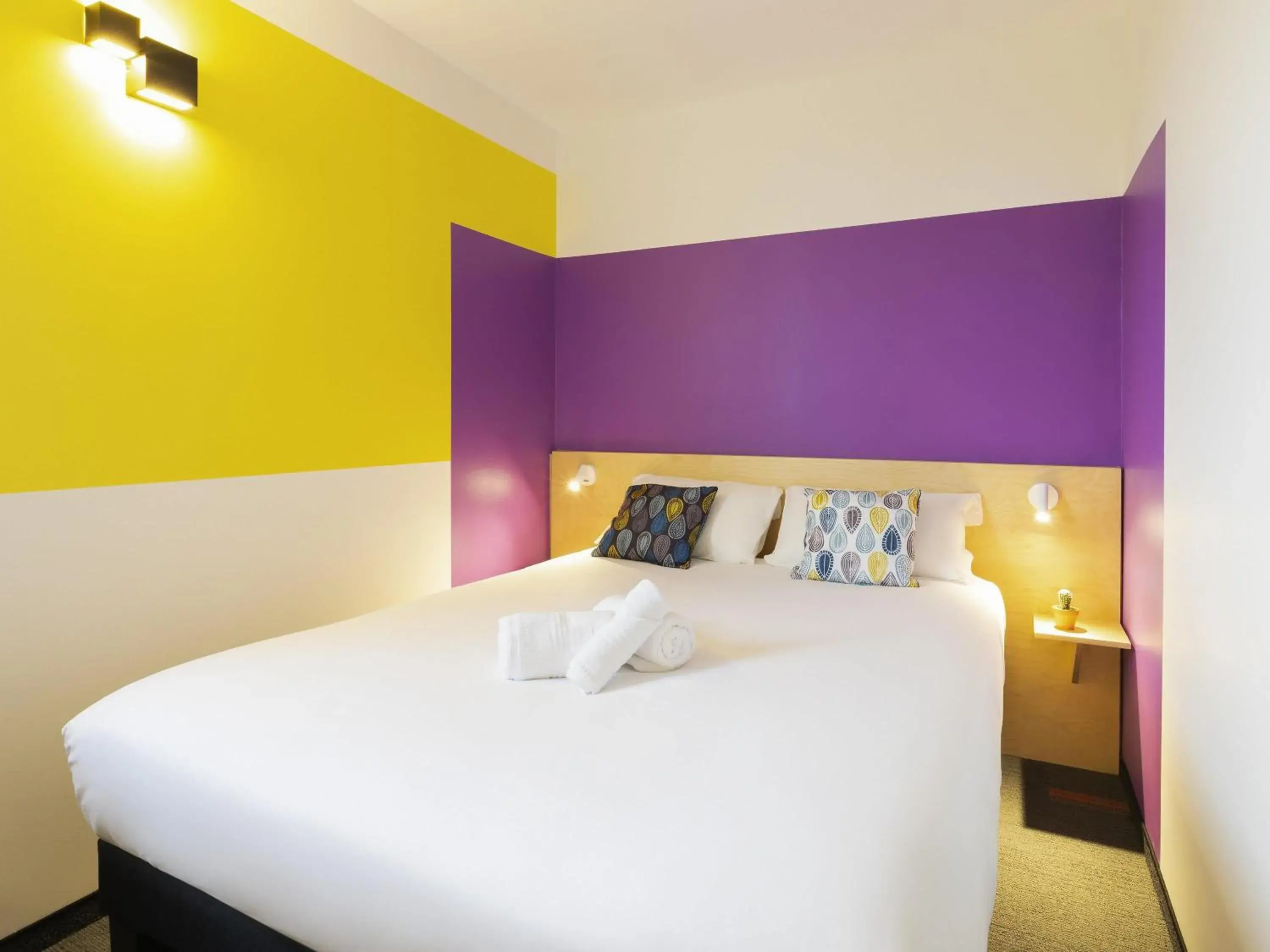 Bedroom, Bed in greet Hotel Nancy Sud Bedroom, Bed in greet Hotel Nancy Sud