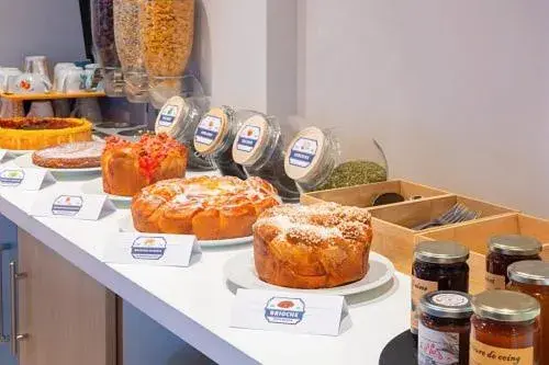 Buffet breakfast in greet Hotel Nancy Sud Buffet breakfast in greet Hotel Nancy Sud
