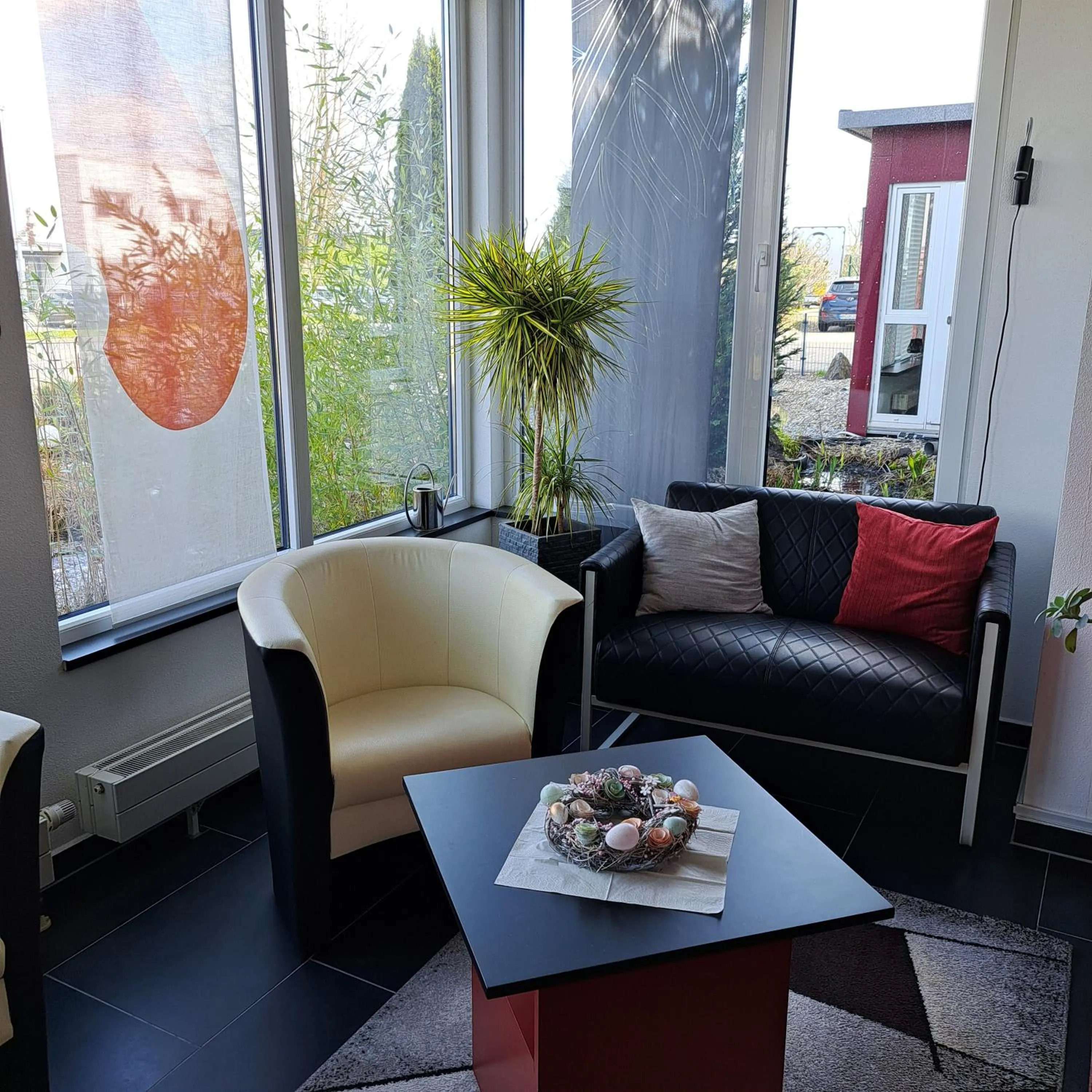 Lobby or reception in Allgäuhotel Memmingen Nord