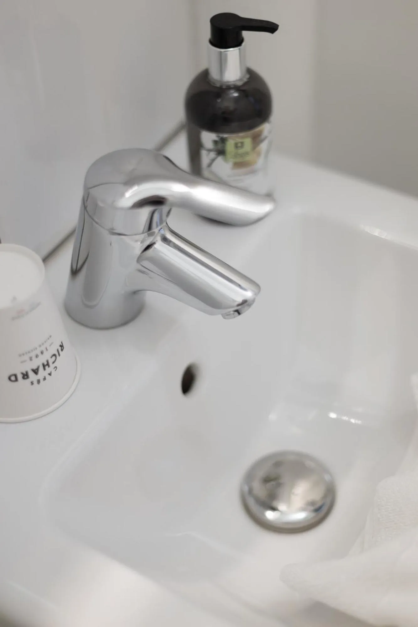 Bathroom in Hôtel Restaurant Du Château