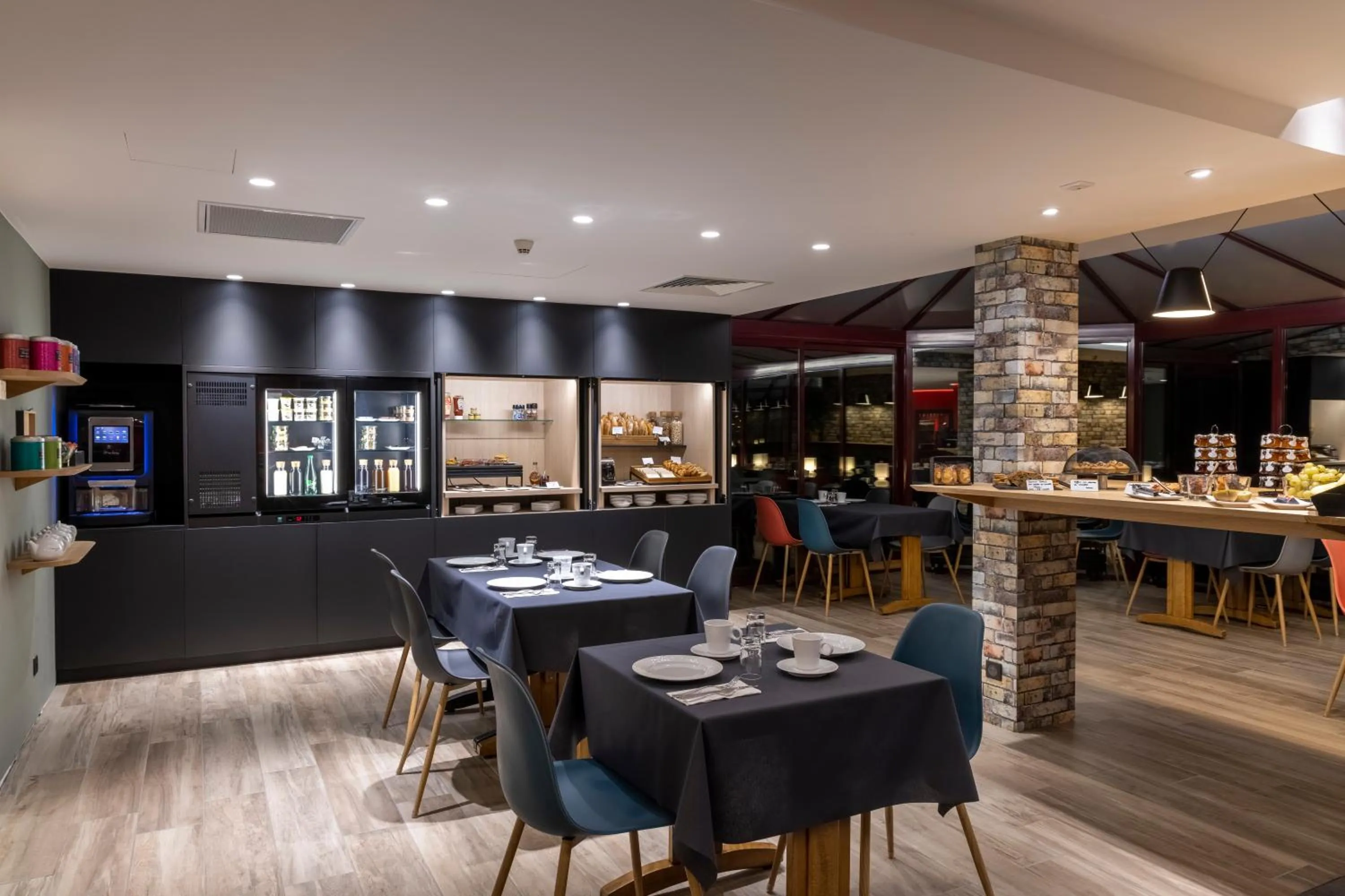 Breakfast in The Originals City, Hôtel Paray-le-Monial