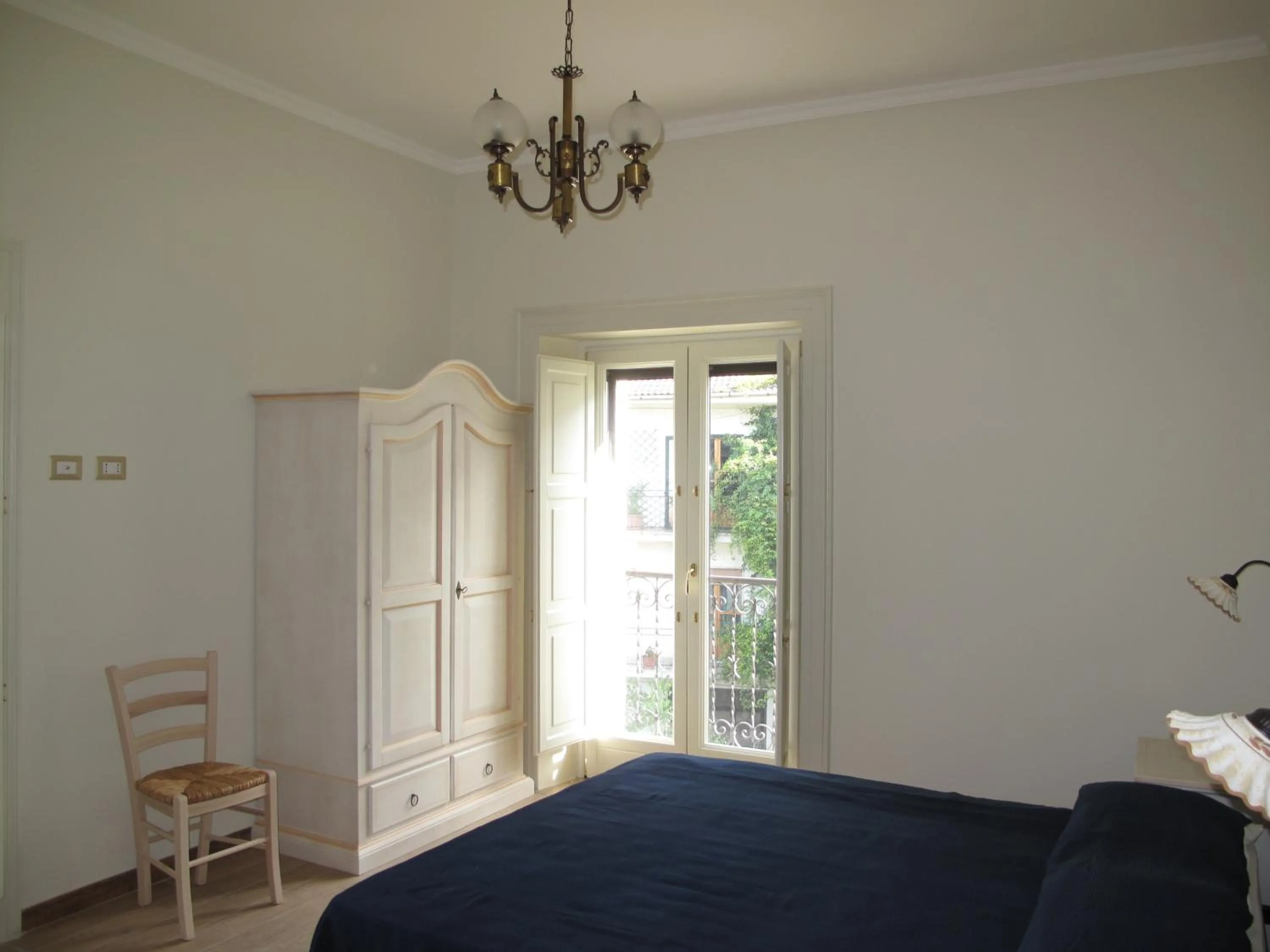 Property building, Bed in Casa Sarlo
