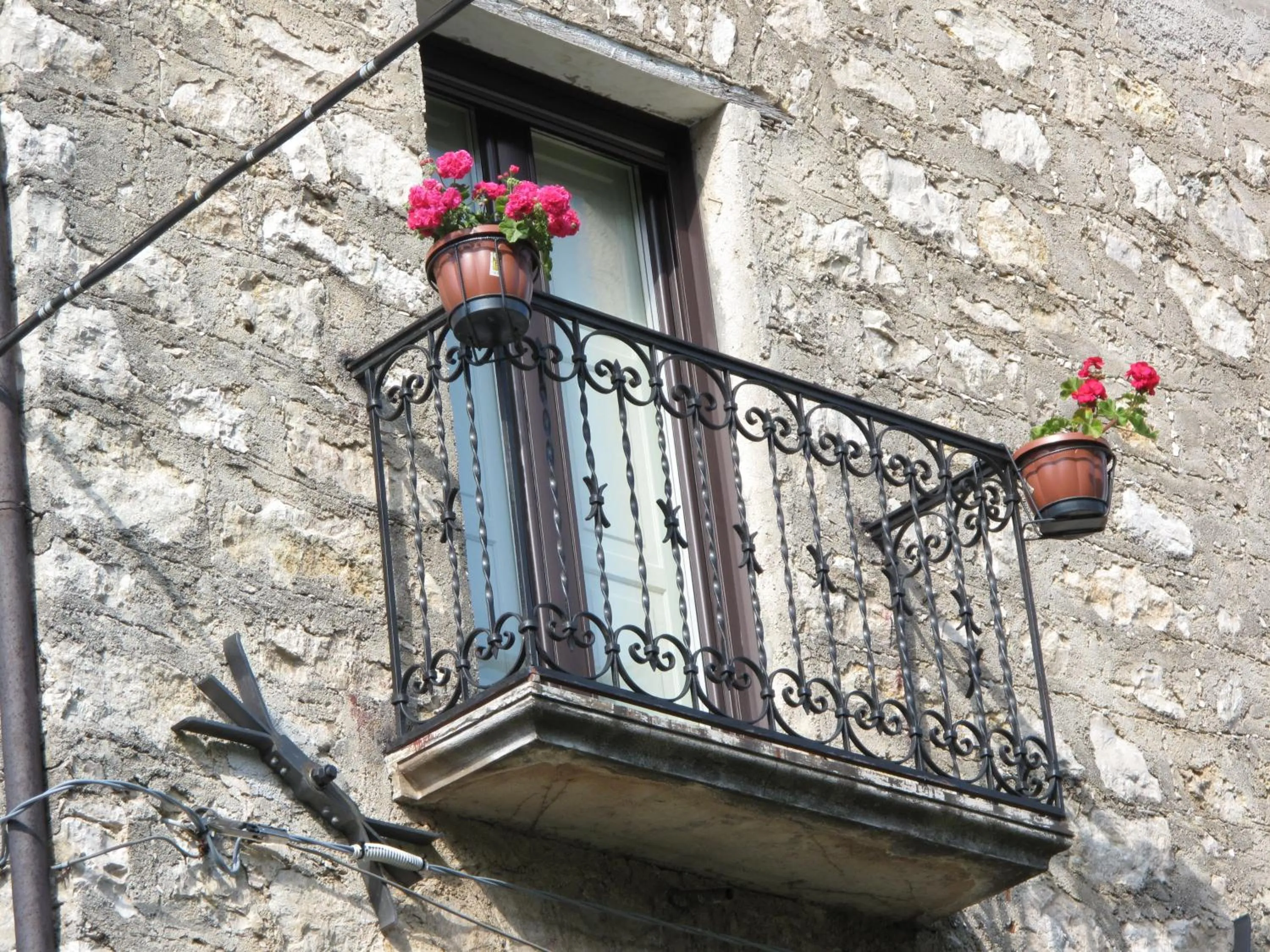 Property building in Casa Sarlo