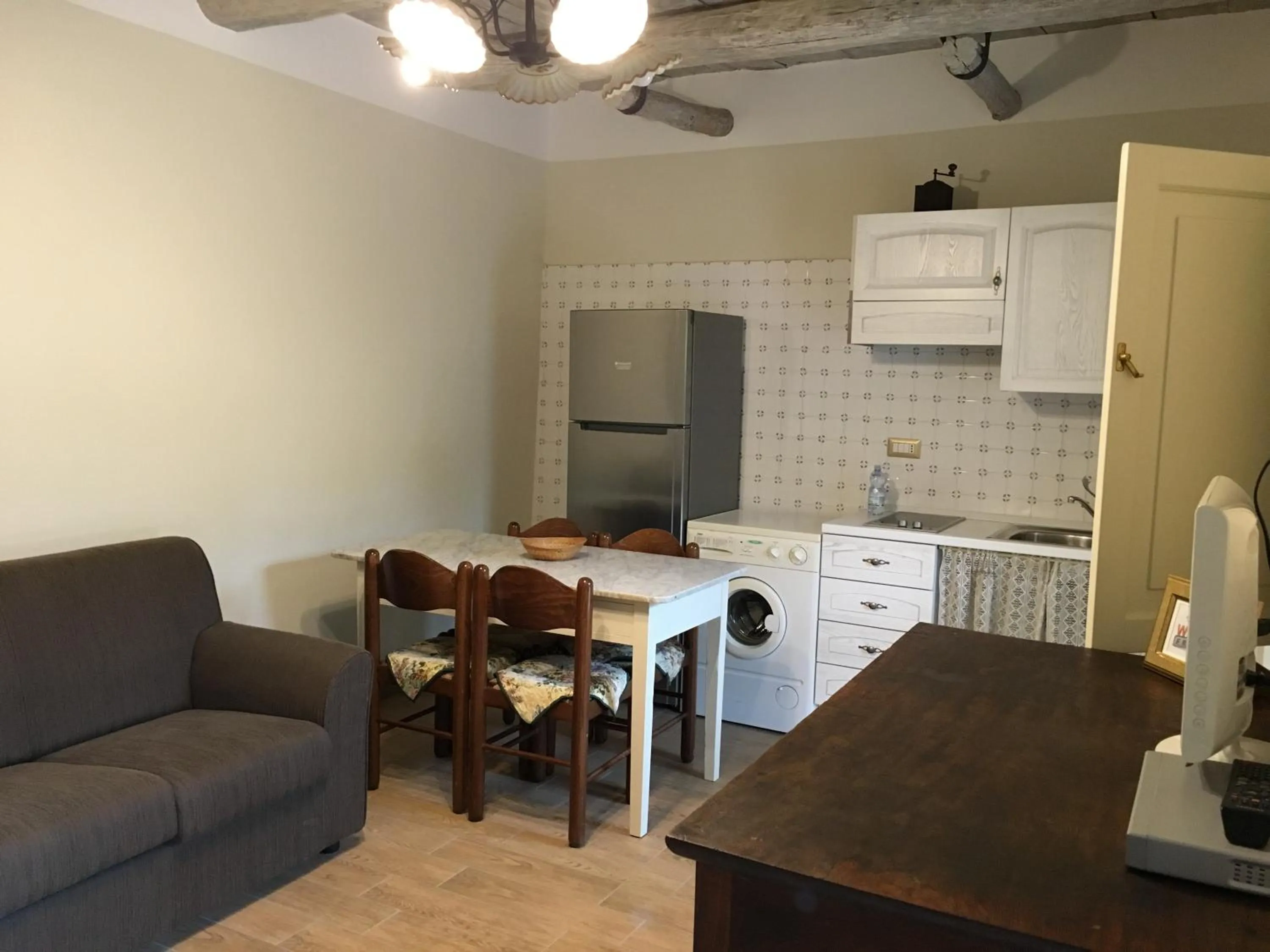 Property building in Casa Sarlo