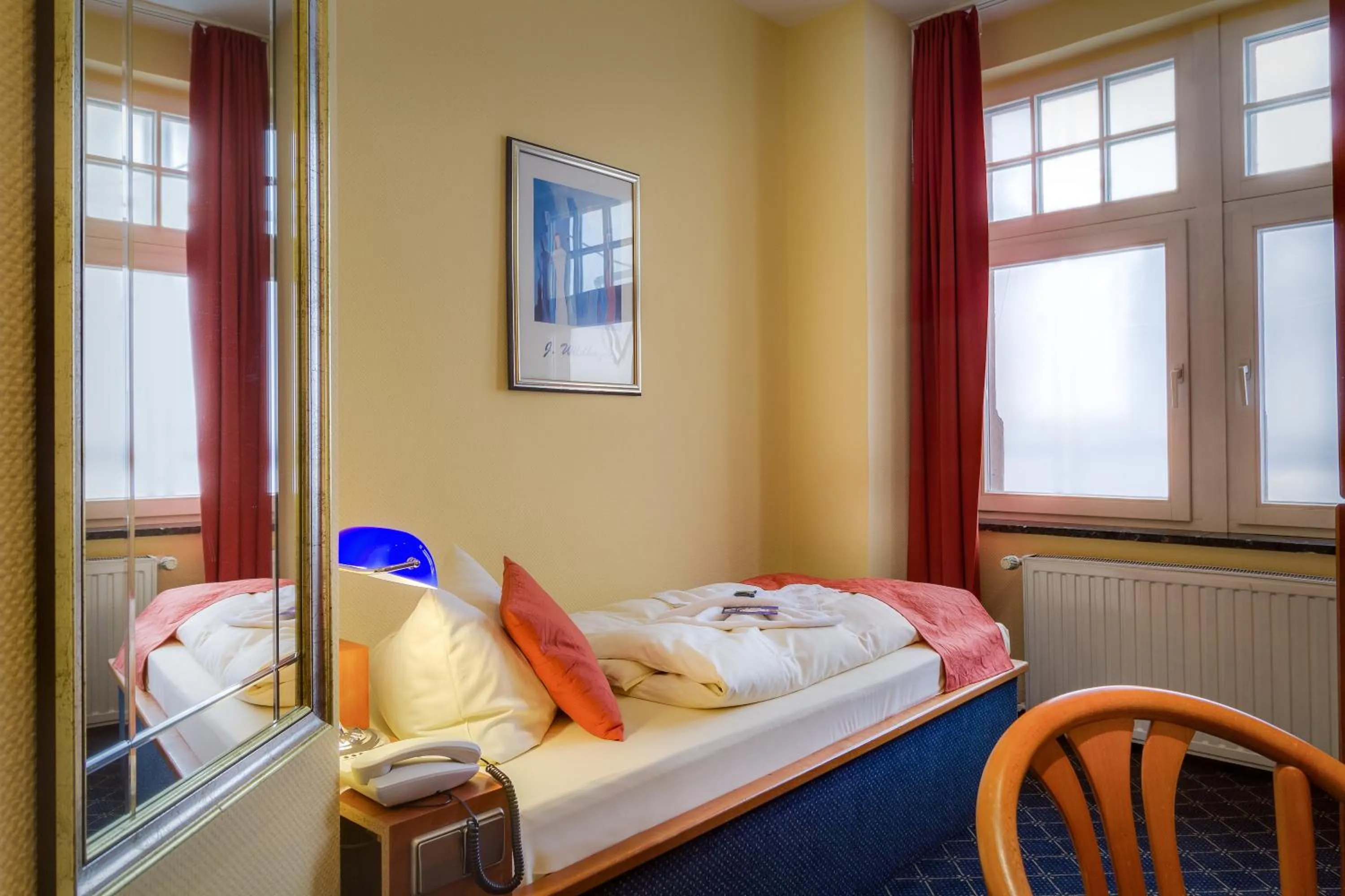 Photo of the whole room in Hotel Deutsches Haus Mittweida