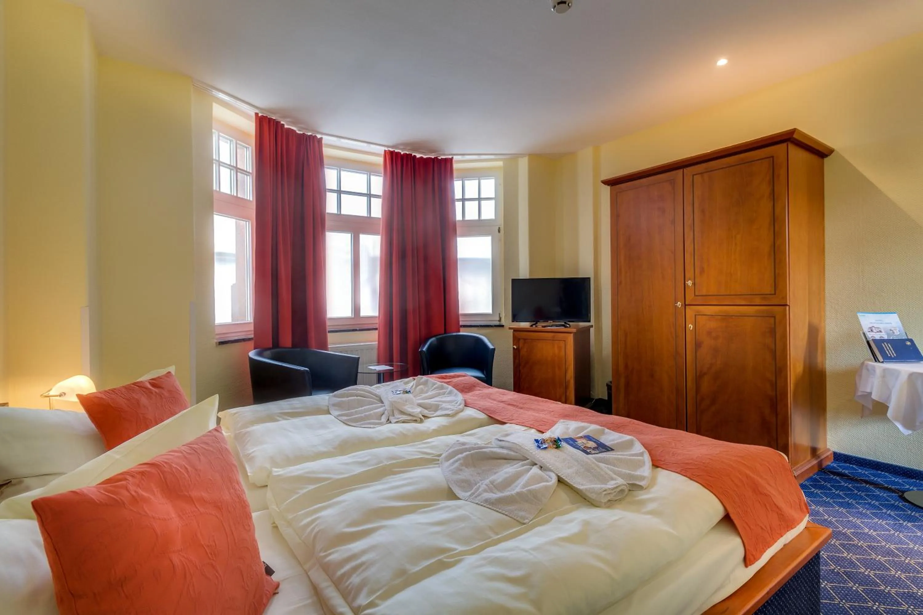 Photo of the whole room in Hotel Deutsches Haus Mittweida