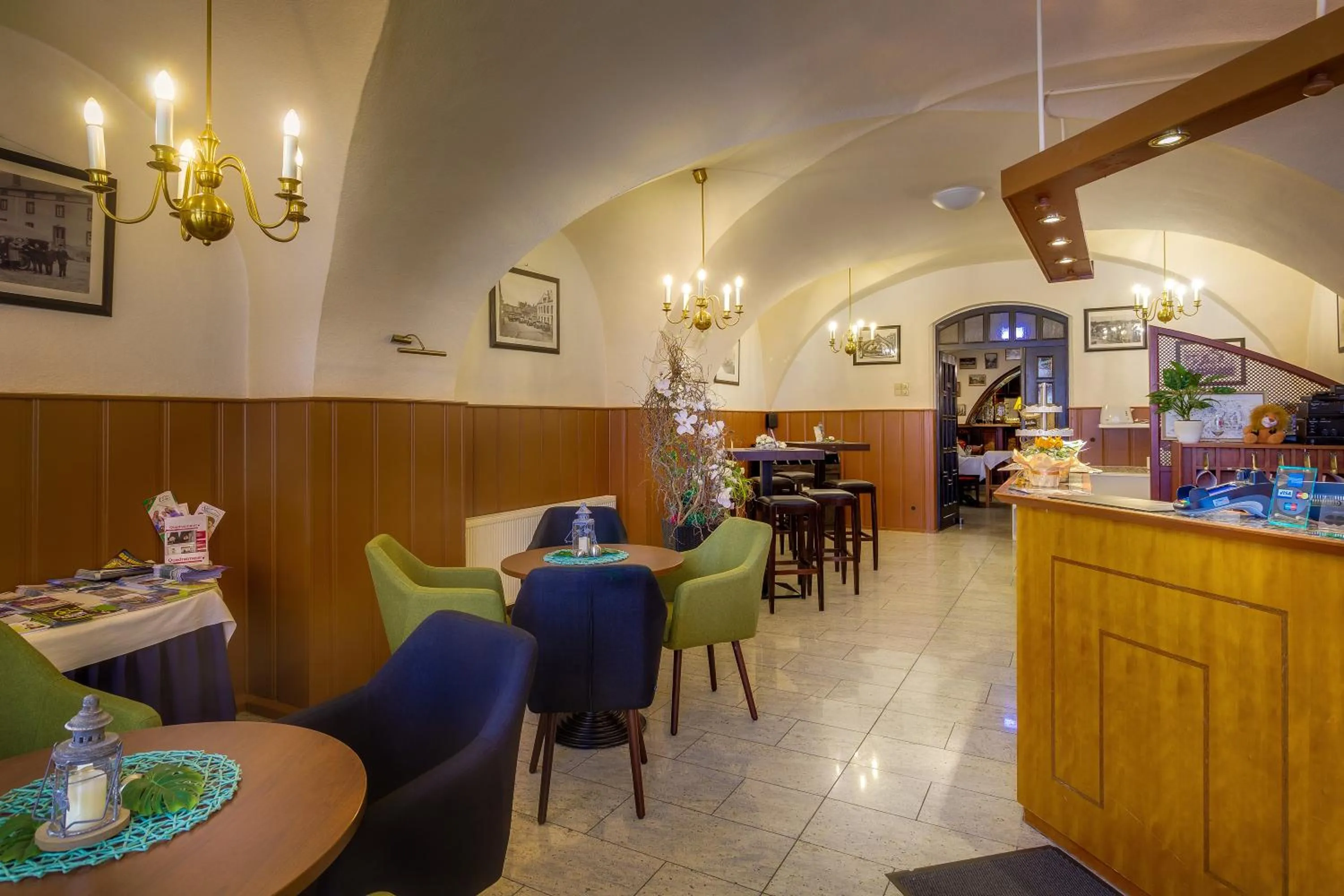 Lobby or reception, Restaurant/Places to Eat in Hotel Deutsches Haus Mittweida