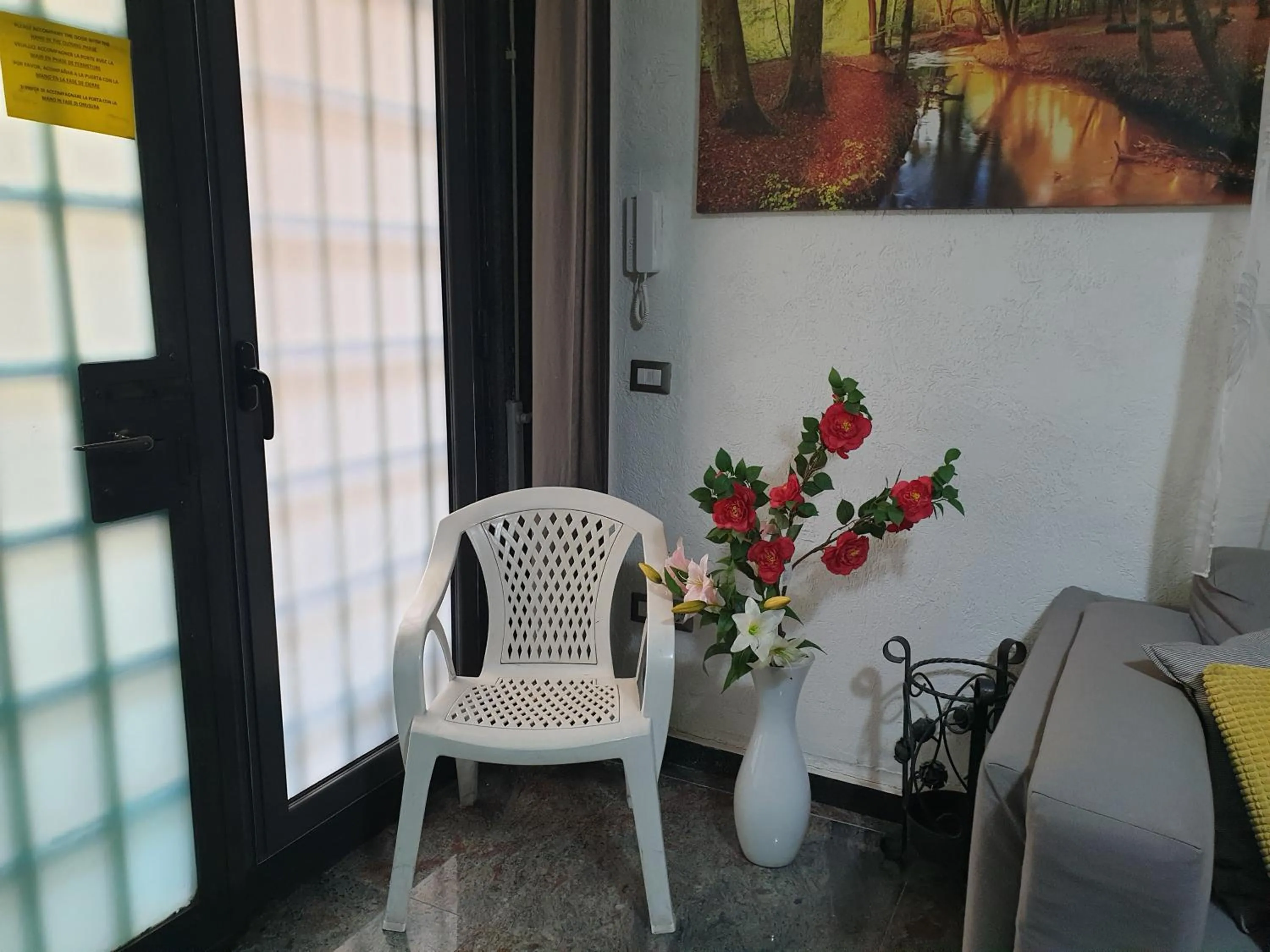 Living room in Museo Filangieri Suite