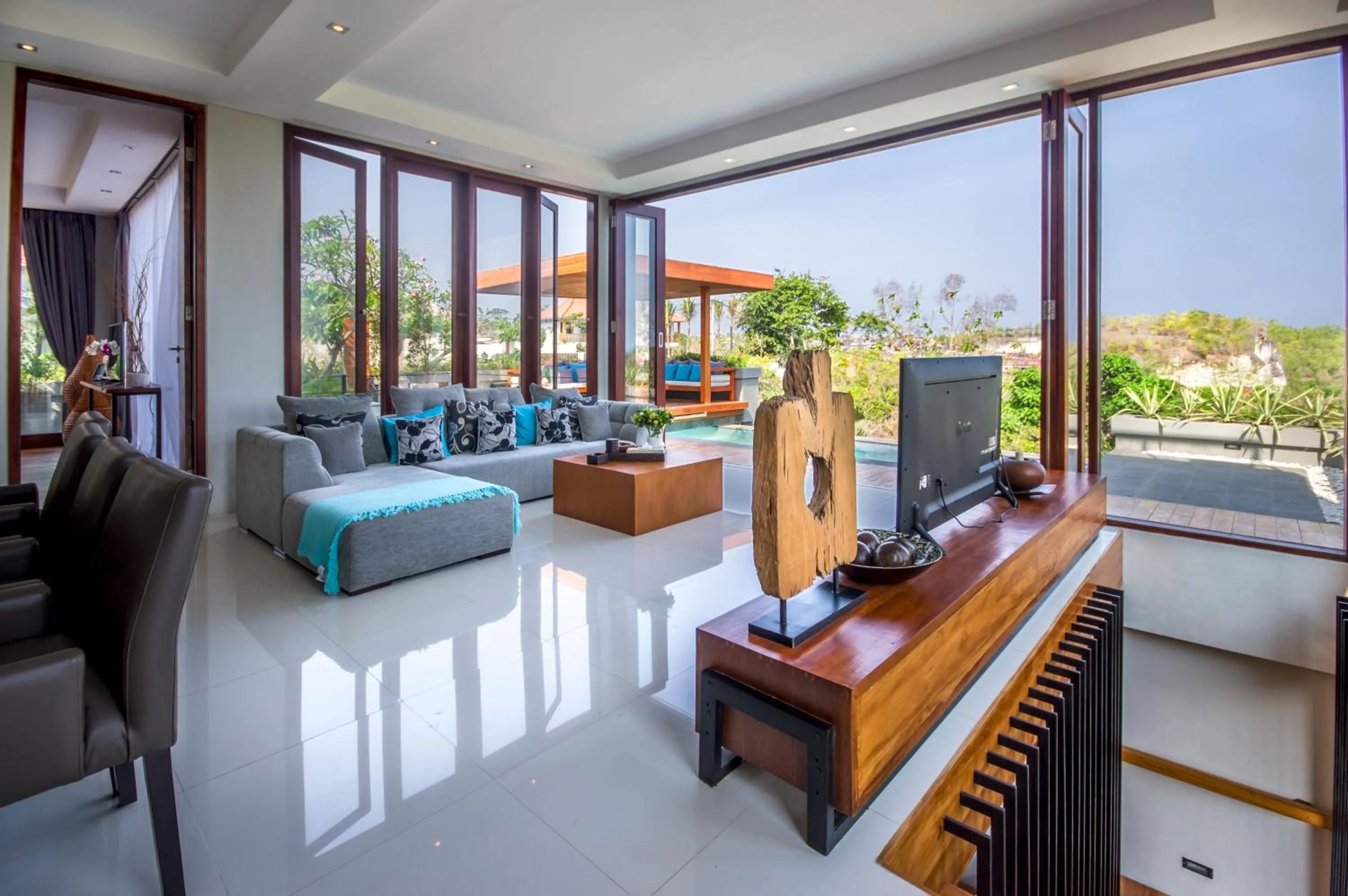 Day in Elmina Villa Bali