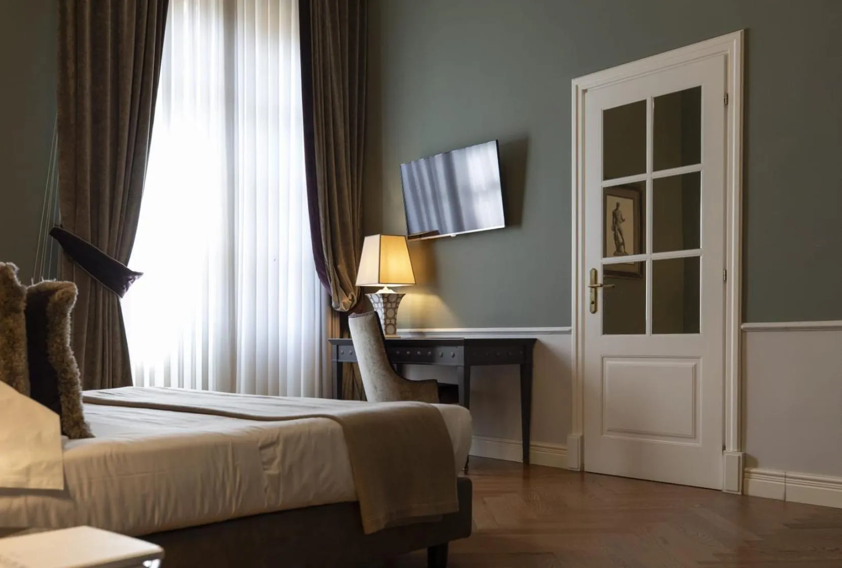 Photo of the whole room, Bed in Palazzo Roselli Cecconi