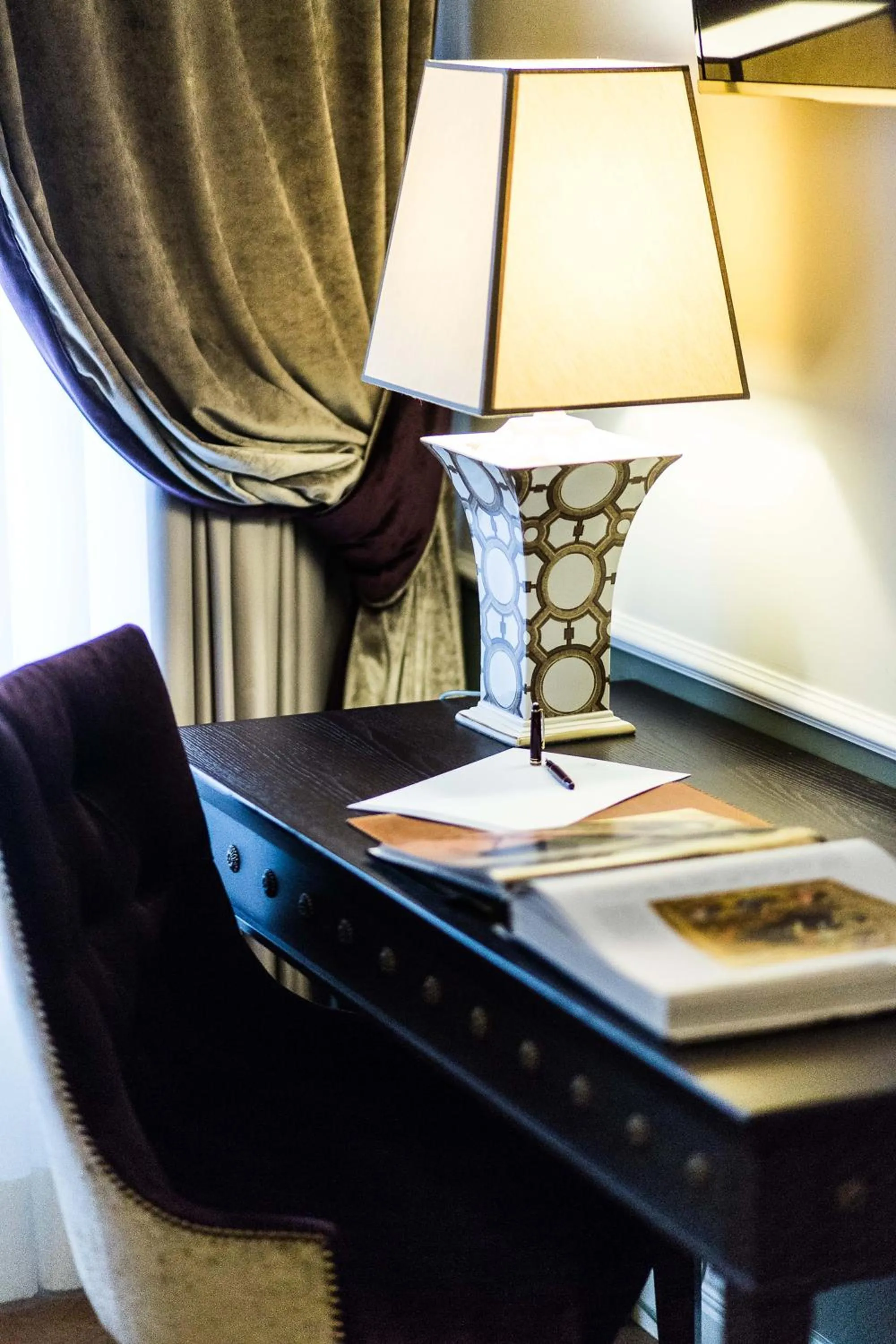 Decorative detail in Palazzo Roselli Cecconi