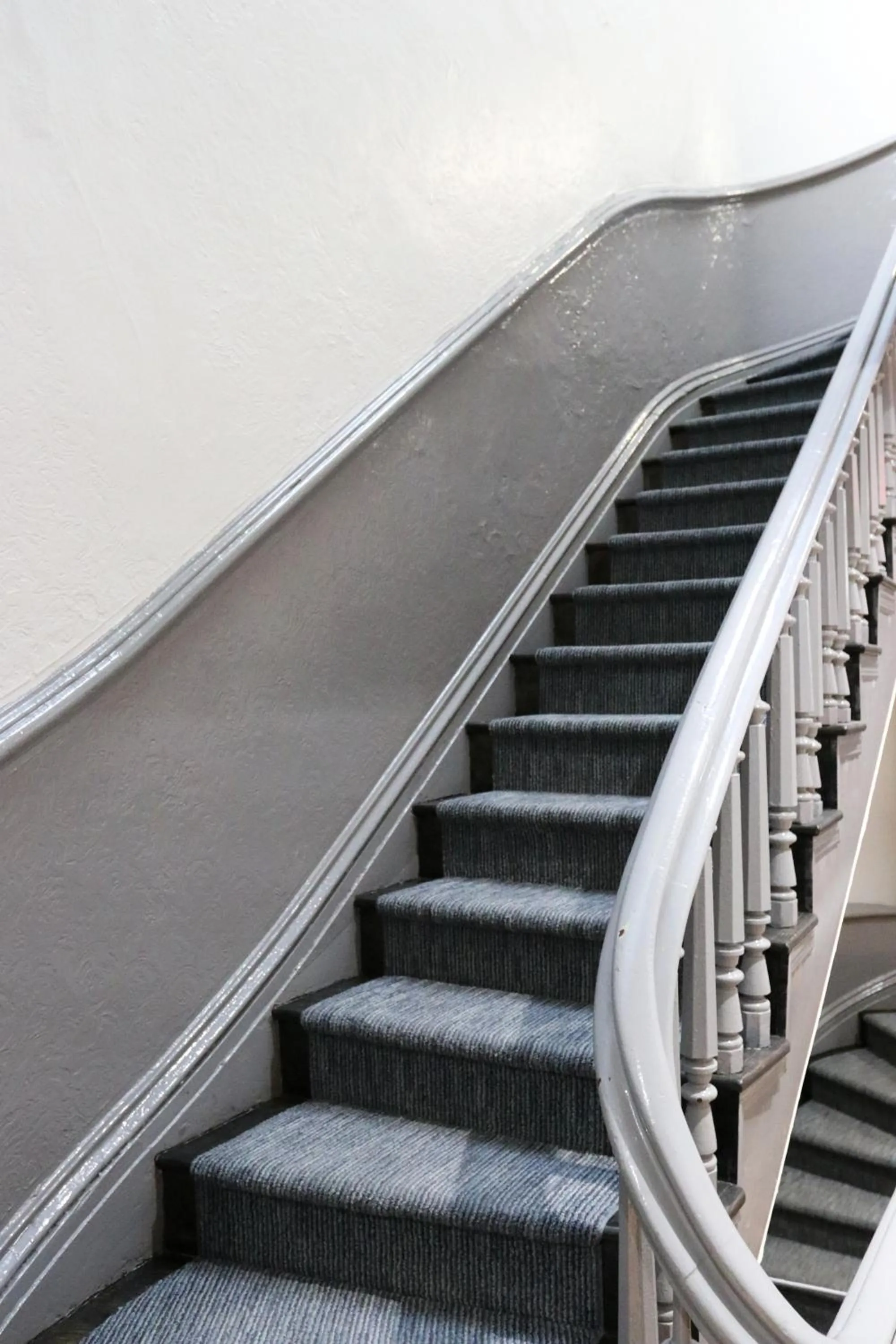 Property building in Chelsea Inn