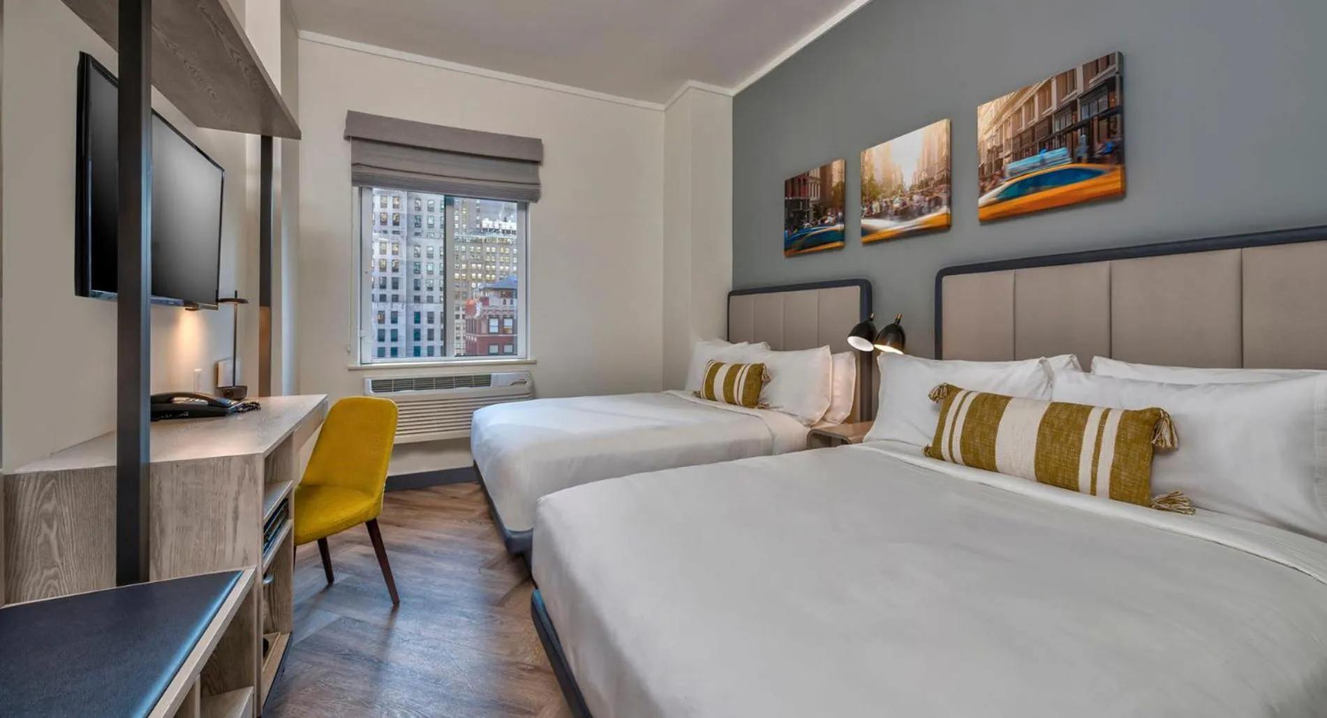 Bed in Citadines Connect Fifth Avenue New York