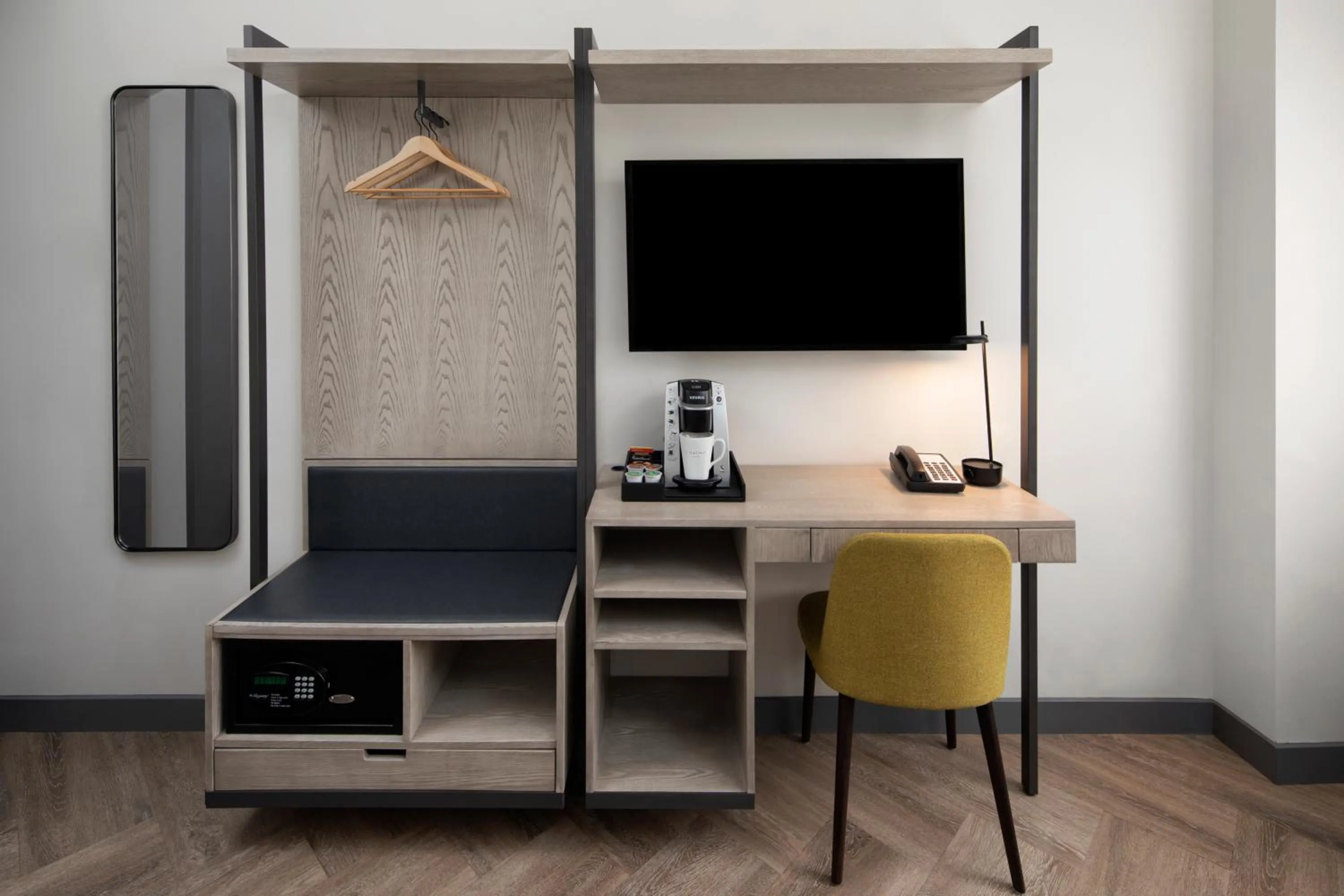 TV and multimedia in Citadines Connect Fifth Avenue New York